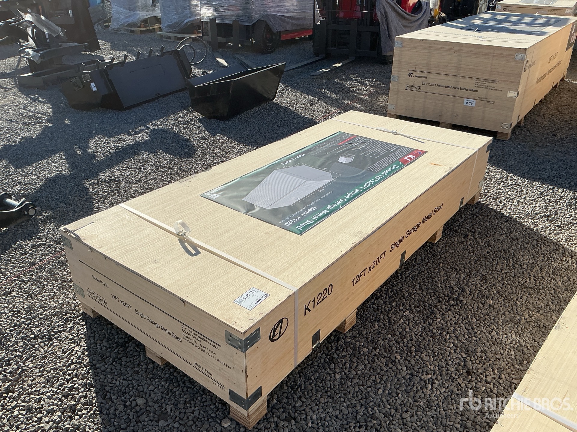 General Appearance with Bild, Ecke hinten links