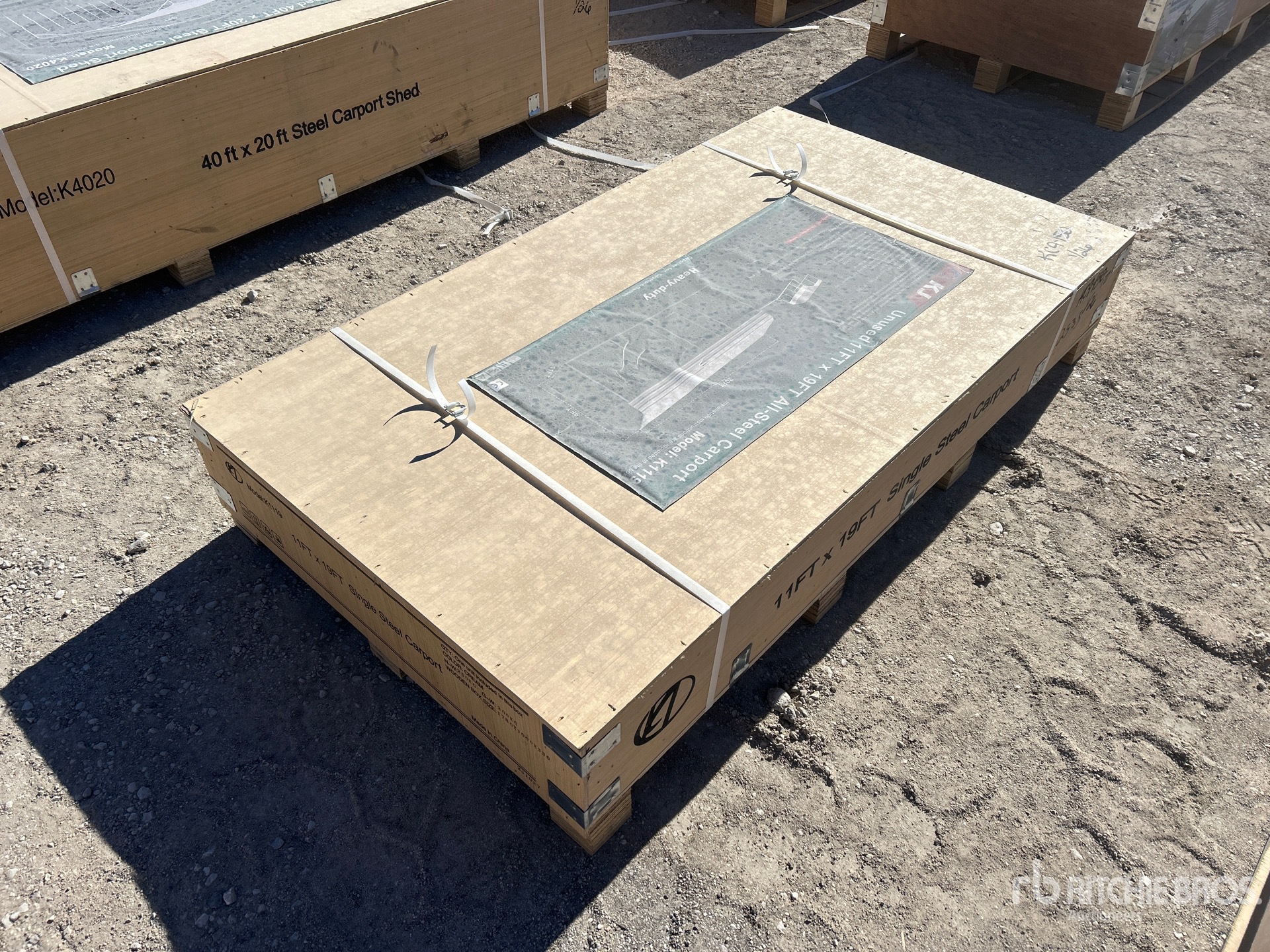 General Appearance with Picture, Right Front Corner