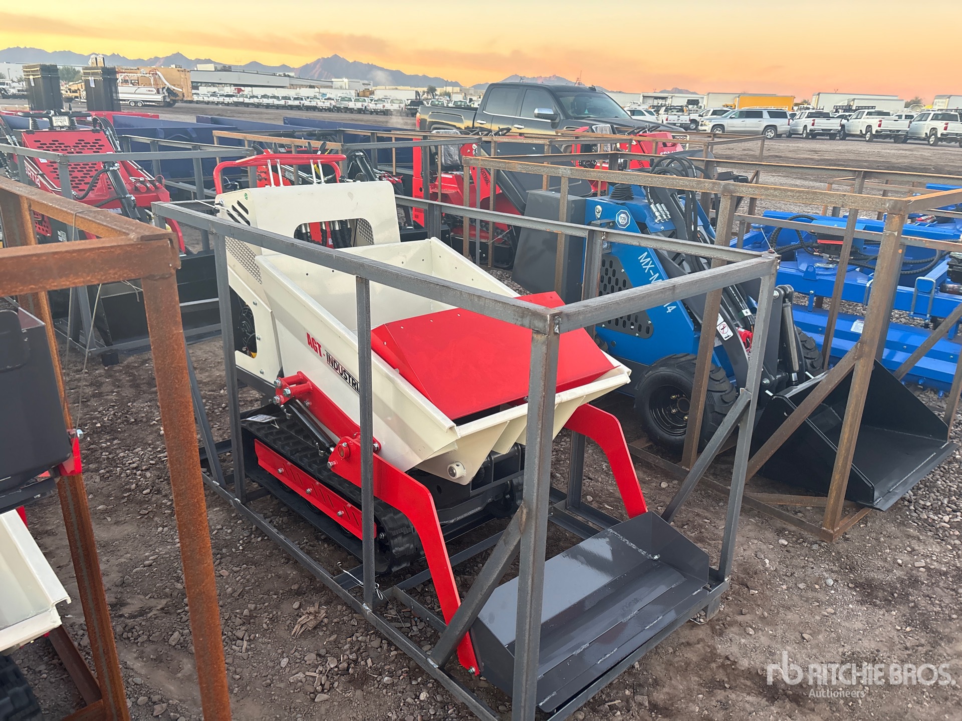 General Appearance with Featured Photo