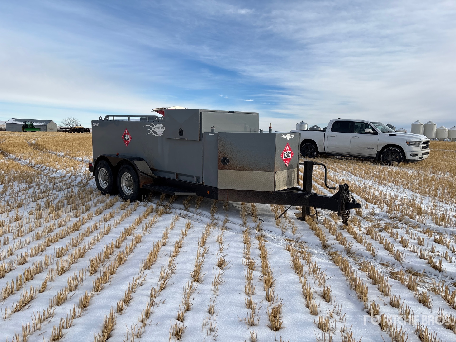 General Appearance with Foto, angolo anteriore destro