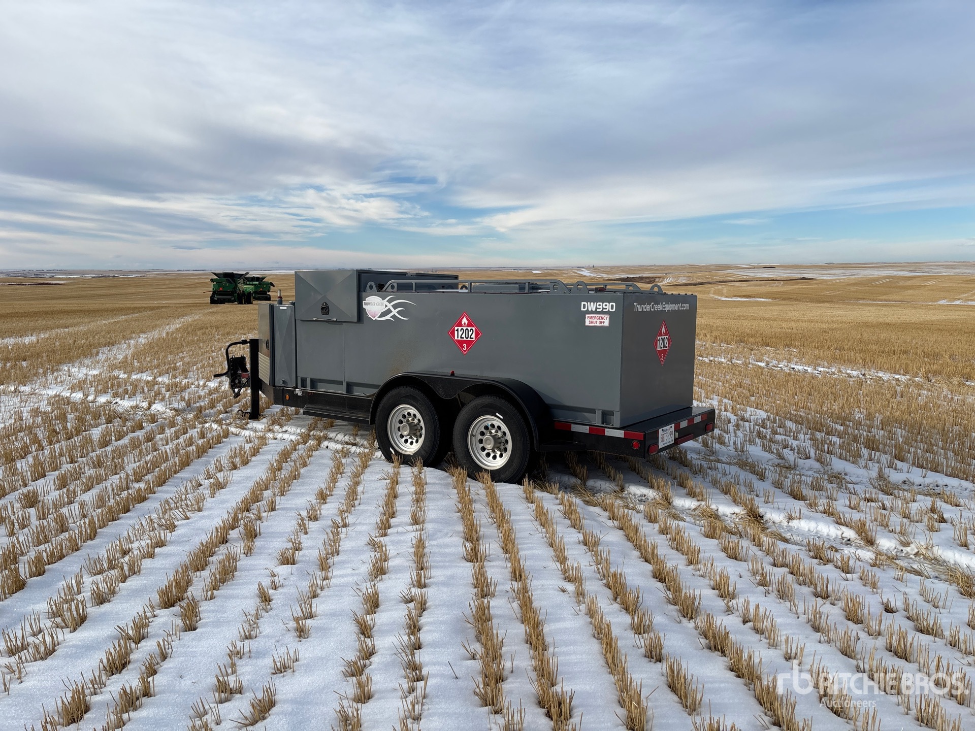 General Appearance with Foto, angolo posteriore sinistro