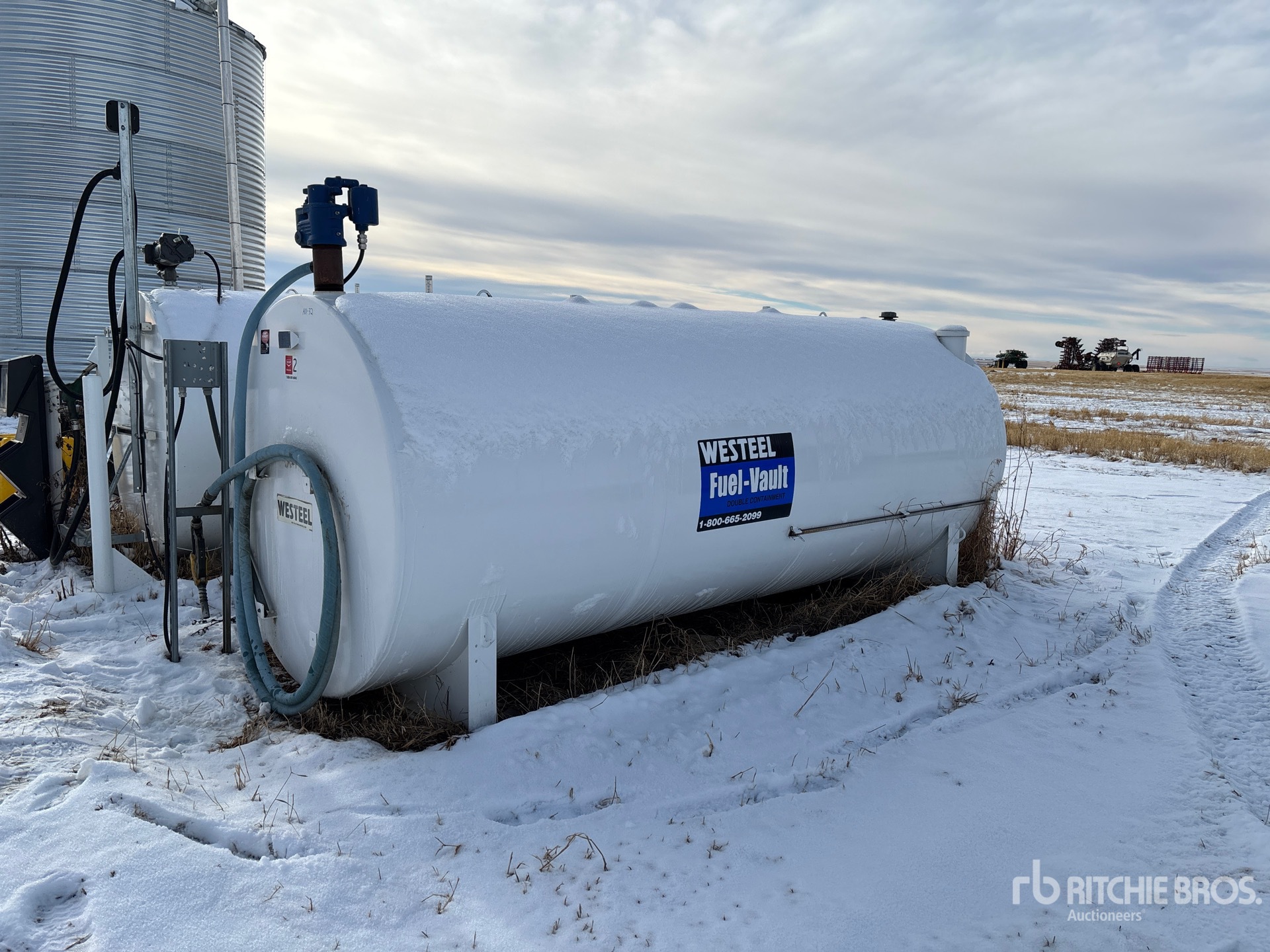 Aspect général with Image, coin avant gauche