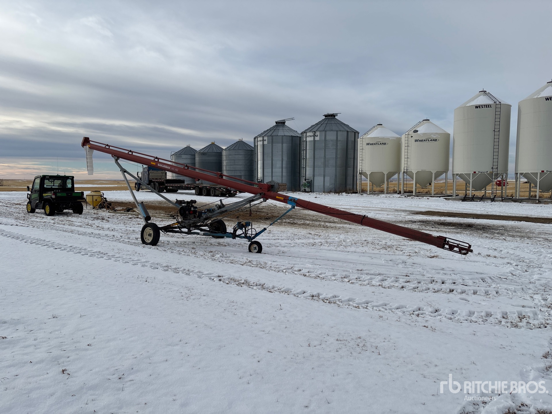 Aspect général with Image, coin avant droit