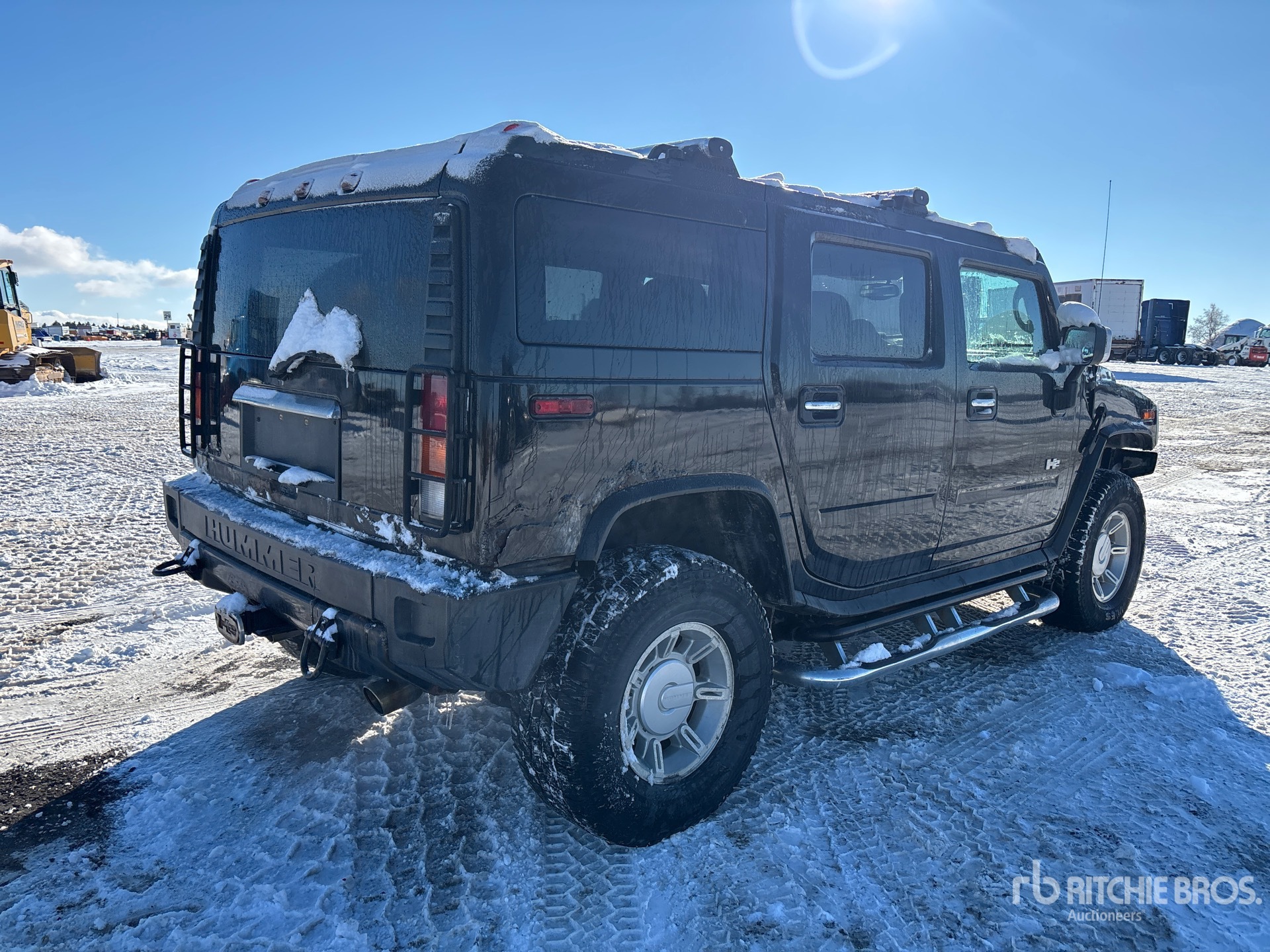 General Appearance with Picture, Right Rear Corner