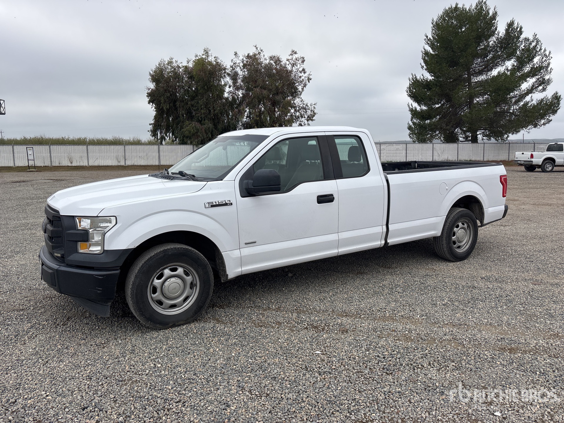 General Appearance with Featured Photo