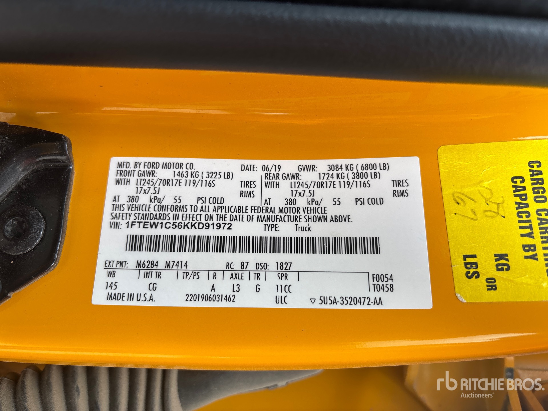 General Appearance with Serial Number / VIN