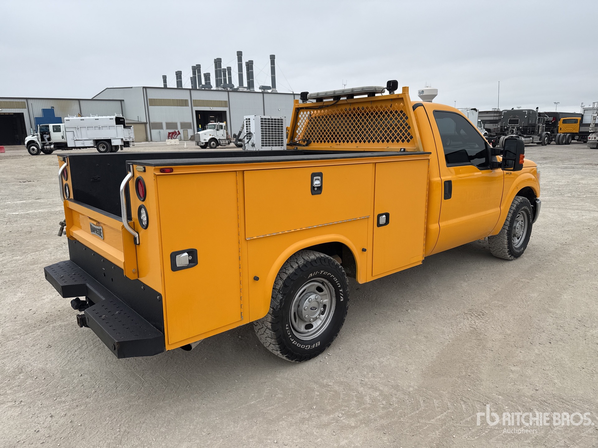 General Appearance with Picture, Right Rear Corner