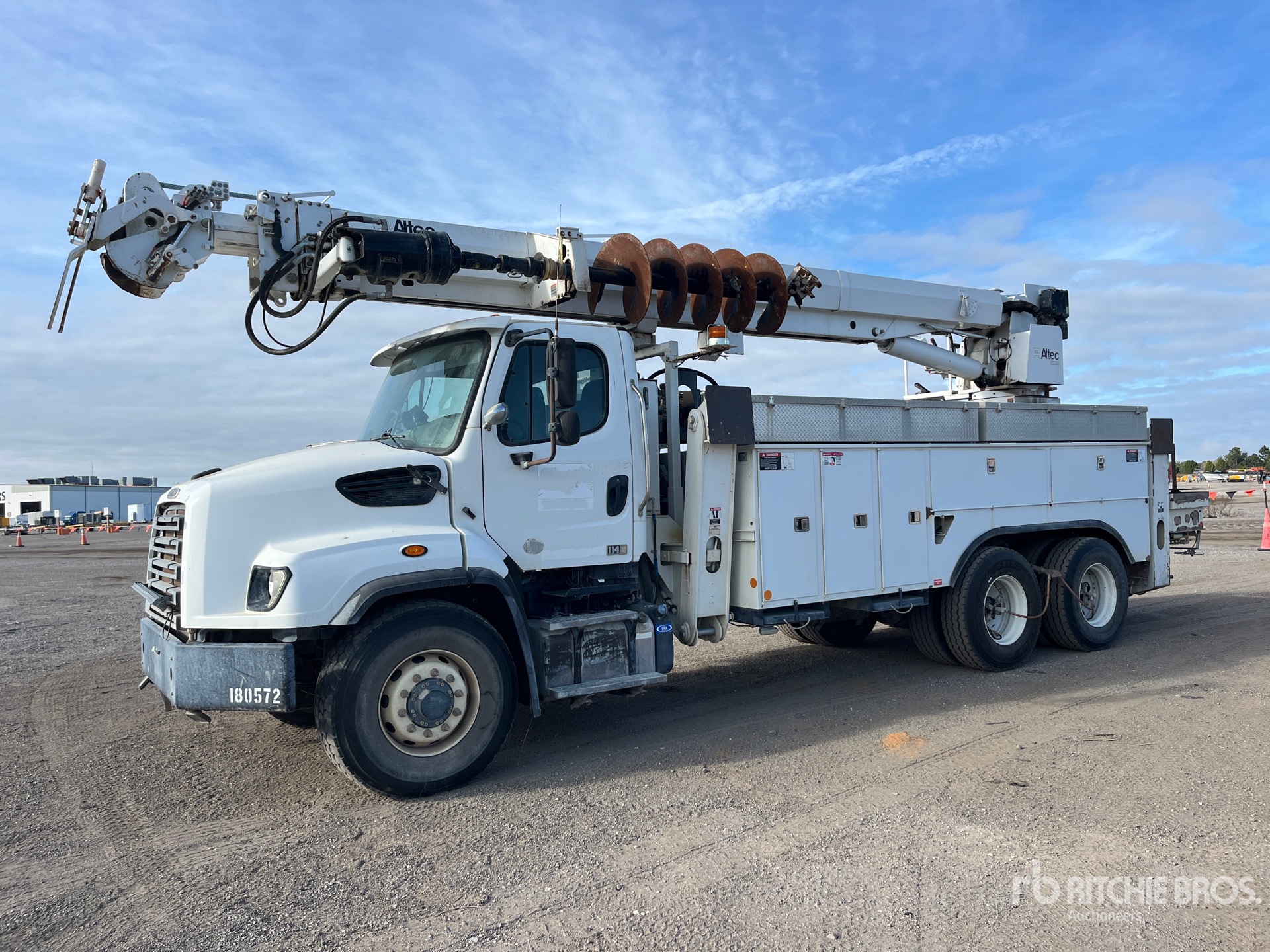 General Appearance with Featured Photo