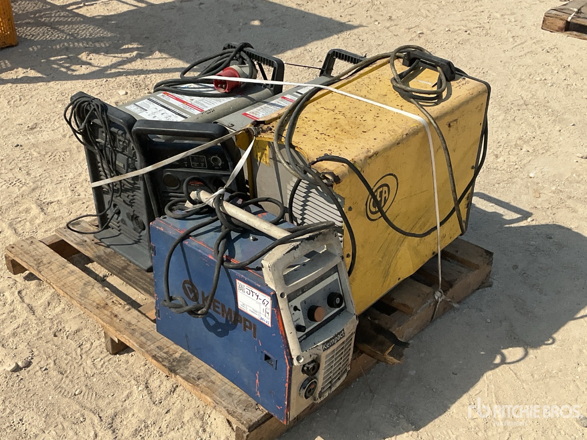 Aspect général with Image, coin avant gauche