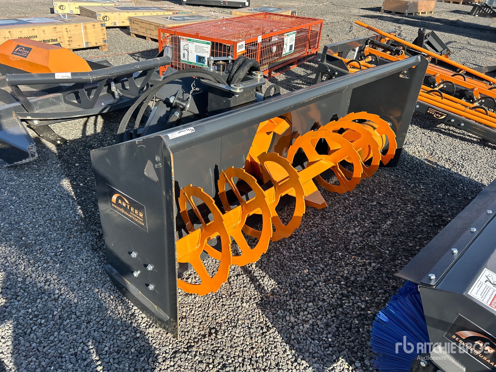 General Appearance with Picture, Right Front Corner