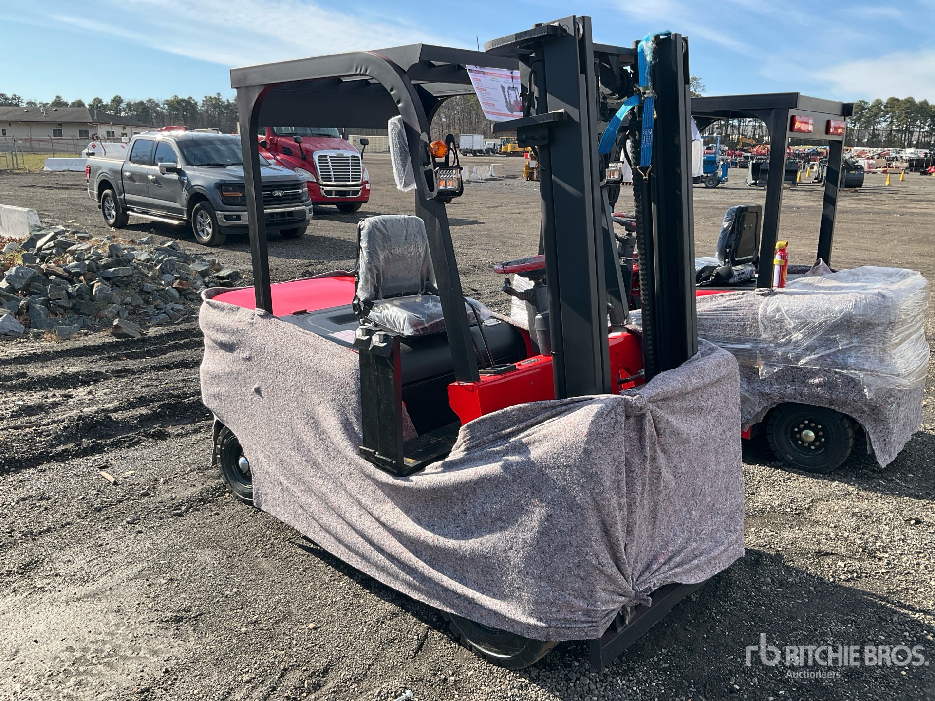 Aspect général with Image, coin avant droit