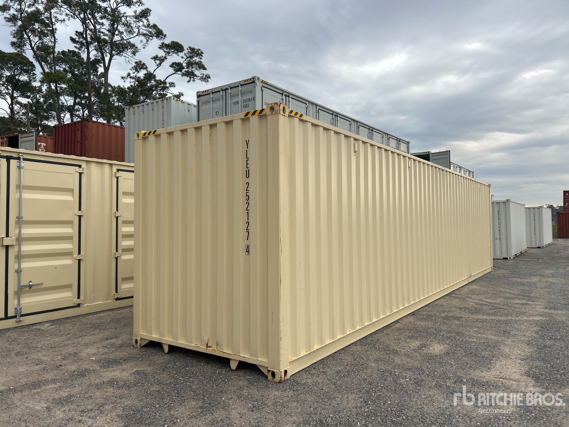 Aspect général with Image, coin avant gauche