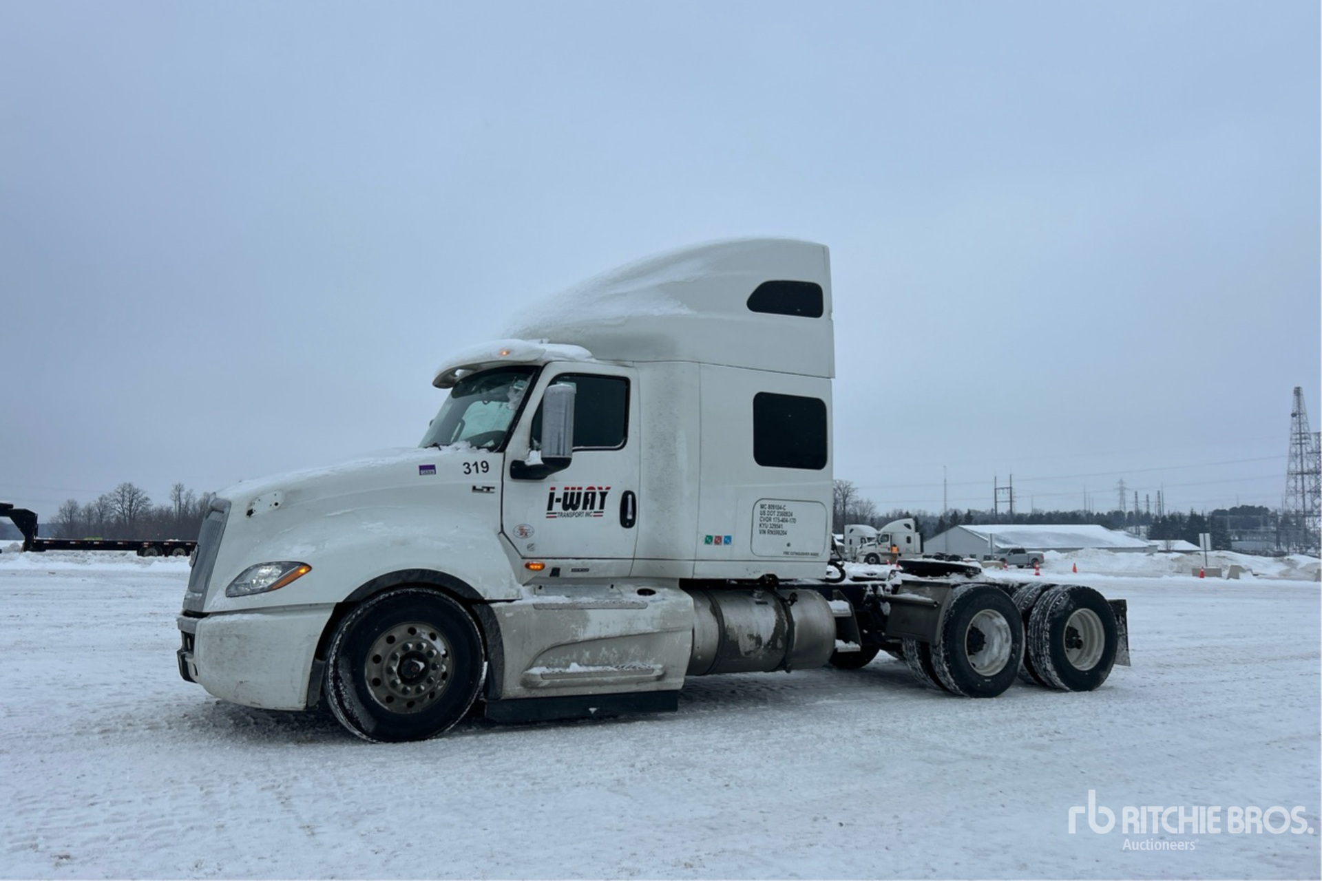 Aspect général with Image, coin avant gauche