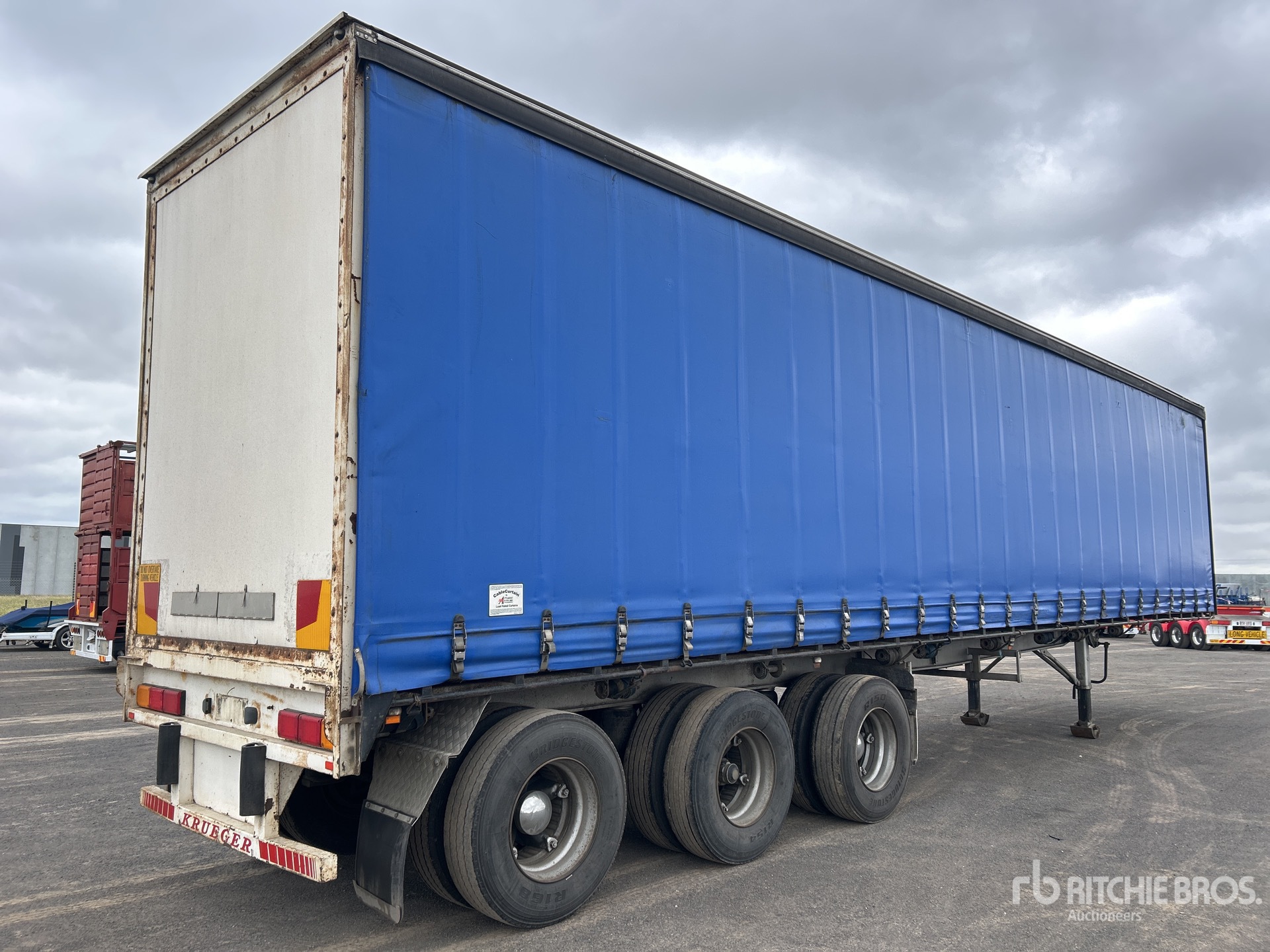 General Appearance with Picture, Left Rear Corner