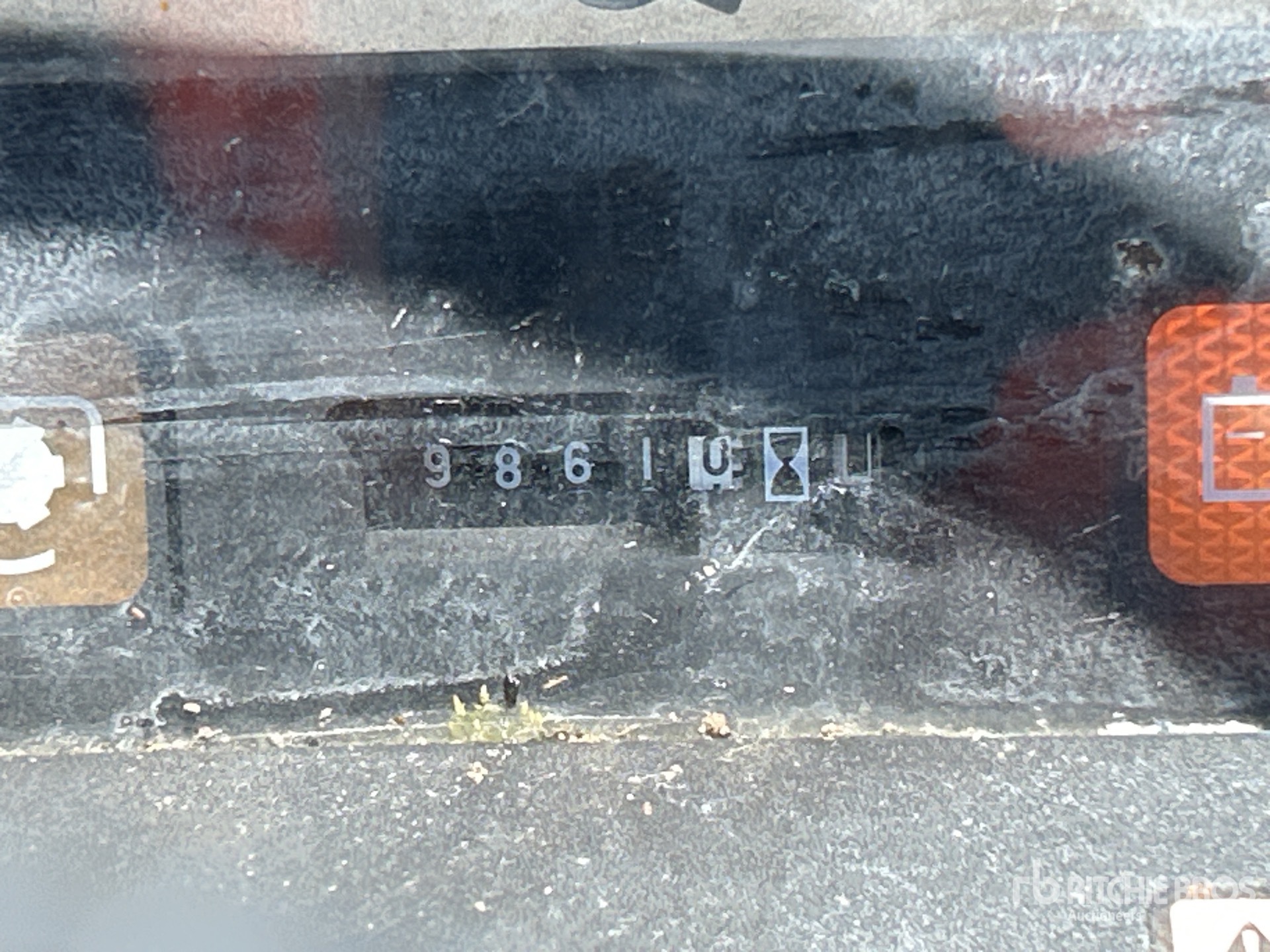 General Appearance with Hour Meter / Odometer