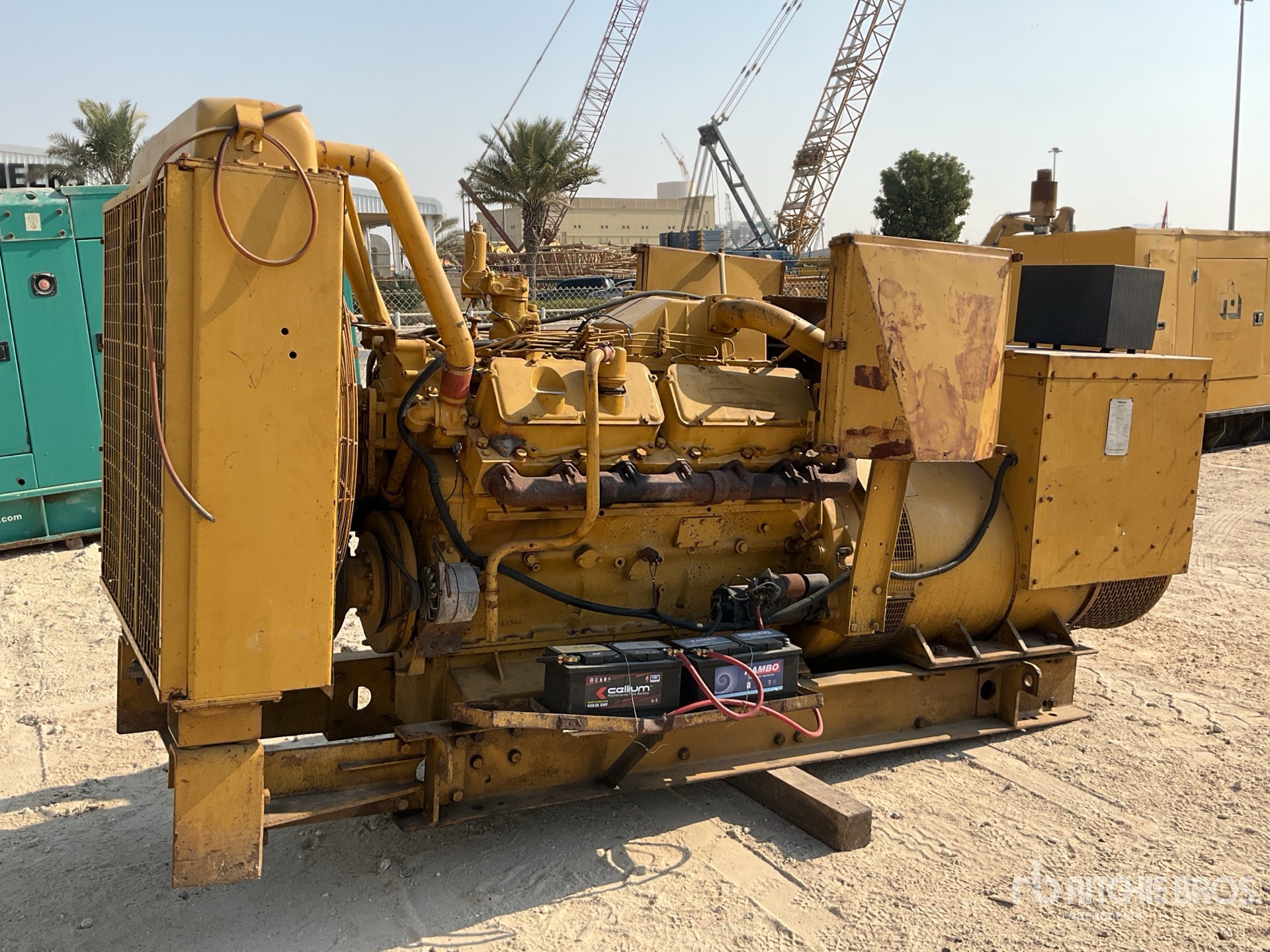 Aspect général with Image, coin arrière droit