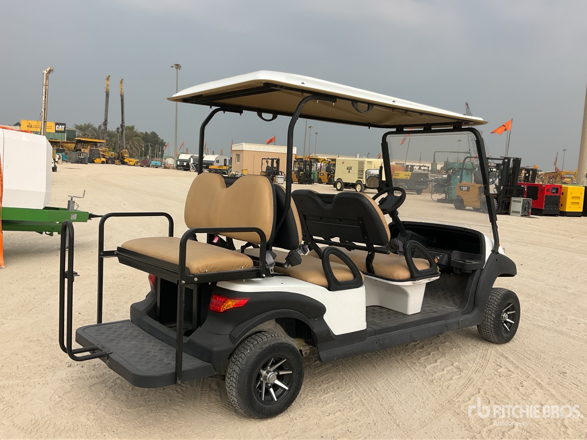 General Appearance with Imagen: esquina trasera derecha