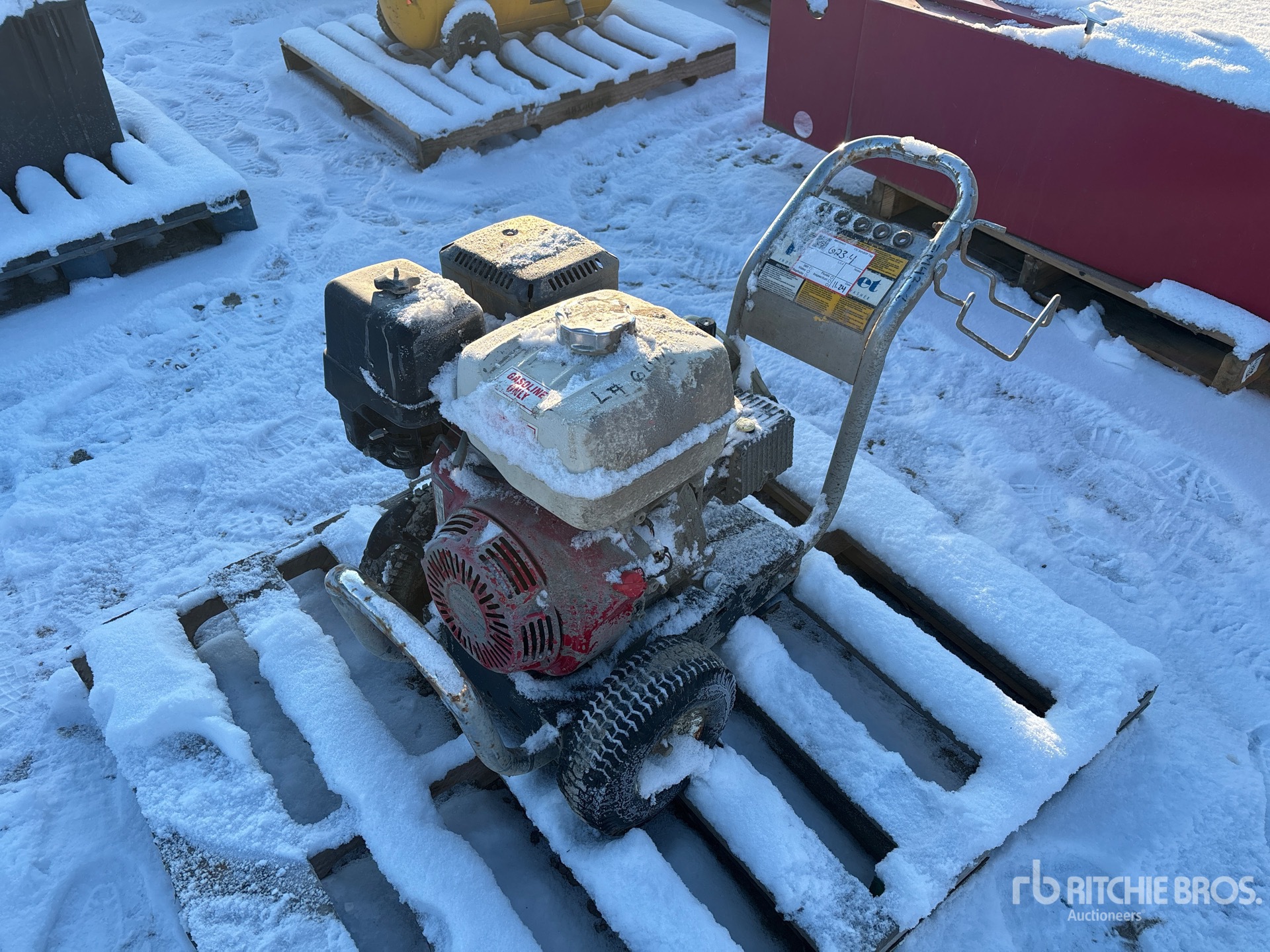 General Appearance with Picture, Left Front Corner