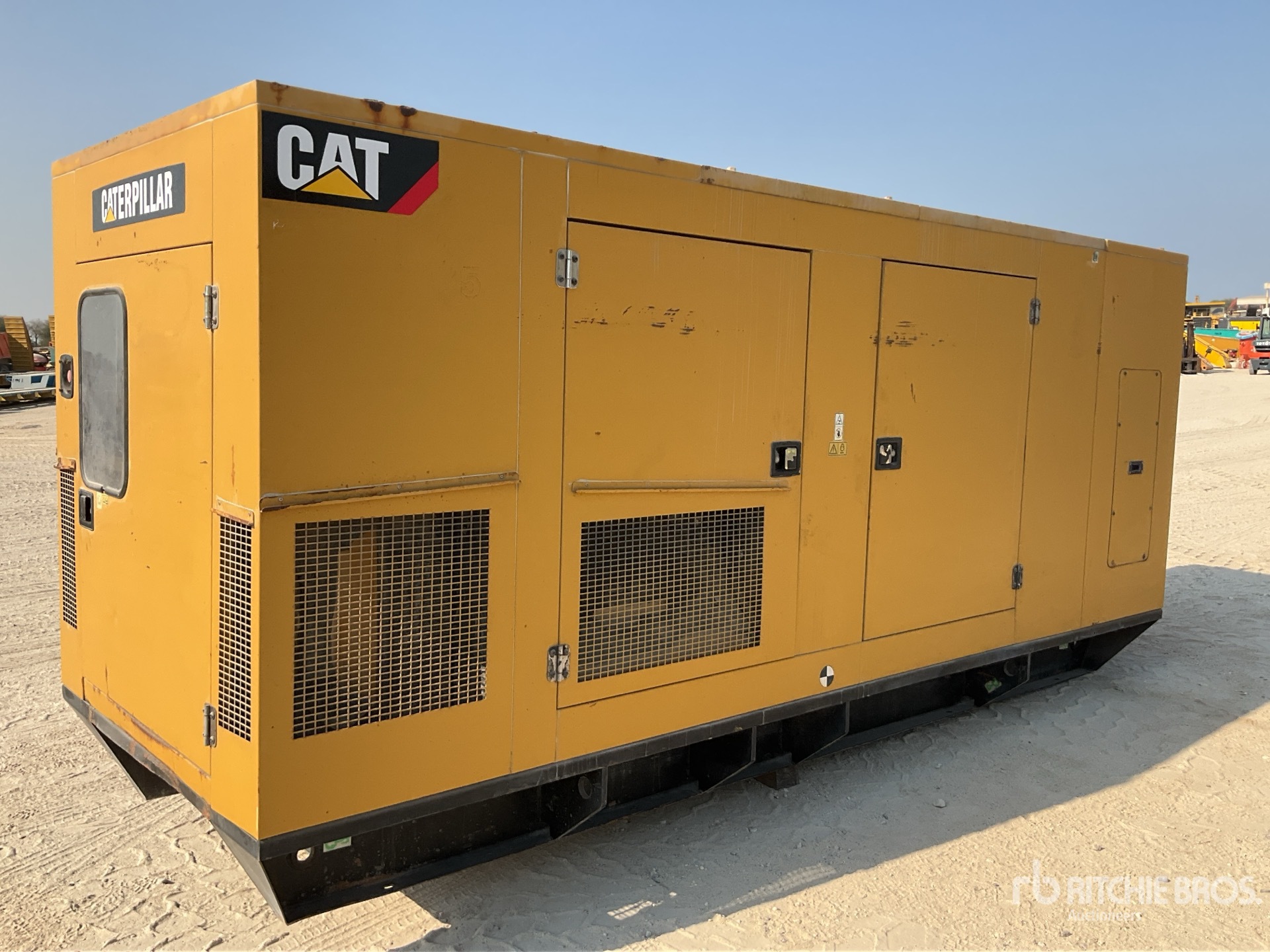 General Appearance with Bild, Ecke vorne rechts