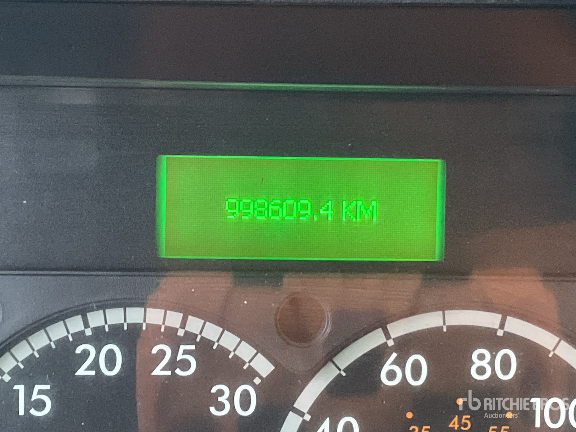 General Appearance with Hour Meter / Odometer