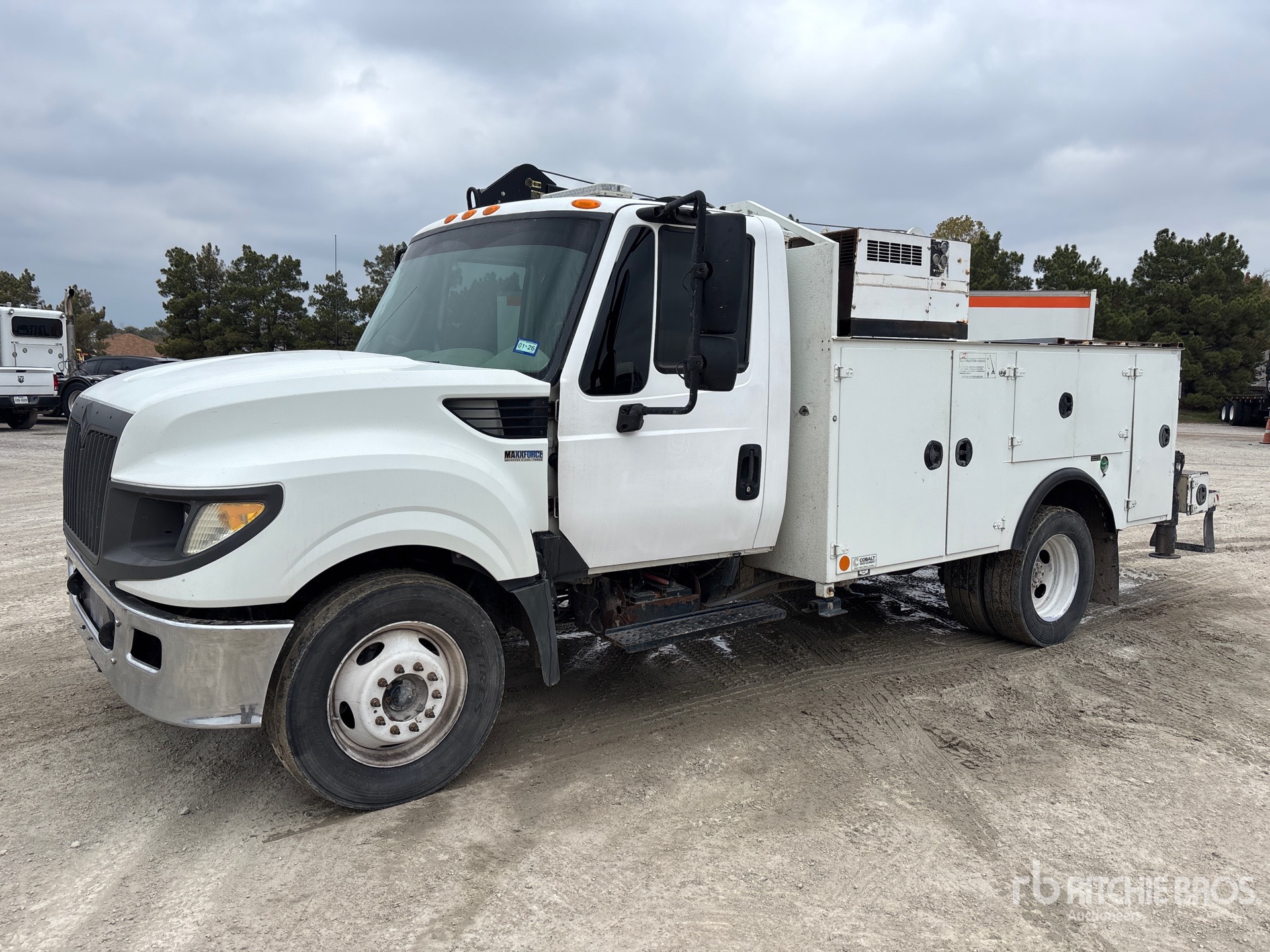 General Appearance with Picture, Left Front Corner