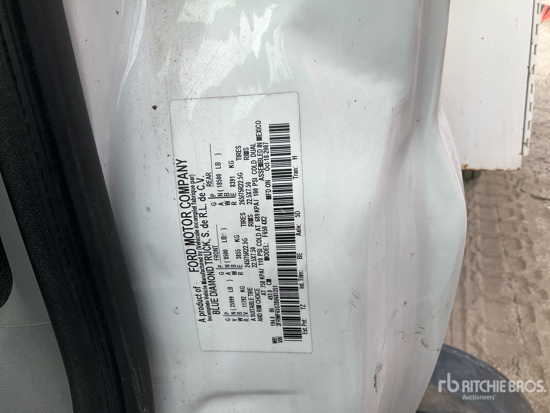 General Appearance with Serial Number / VIN