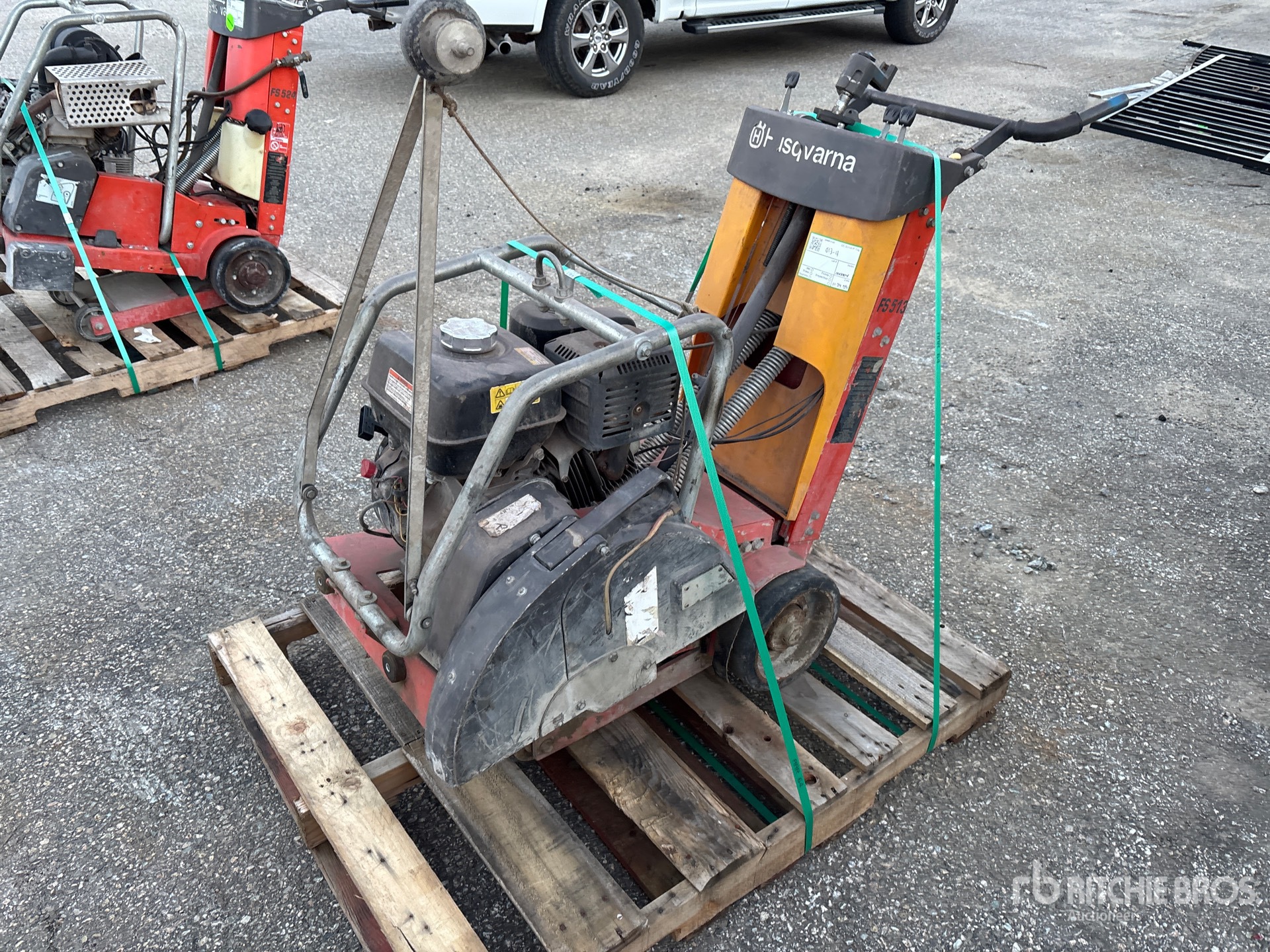 General Appearance with Featured Photo