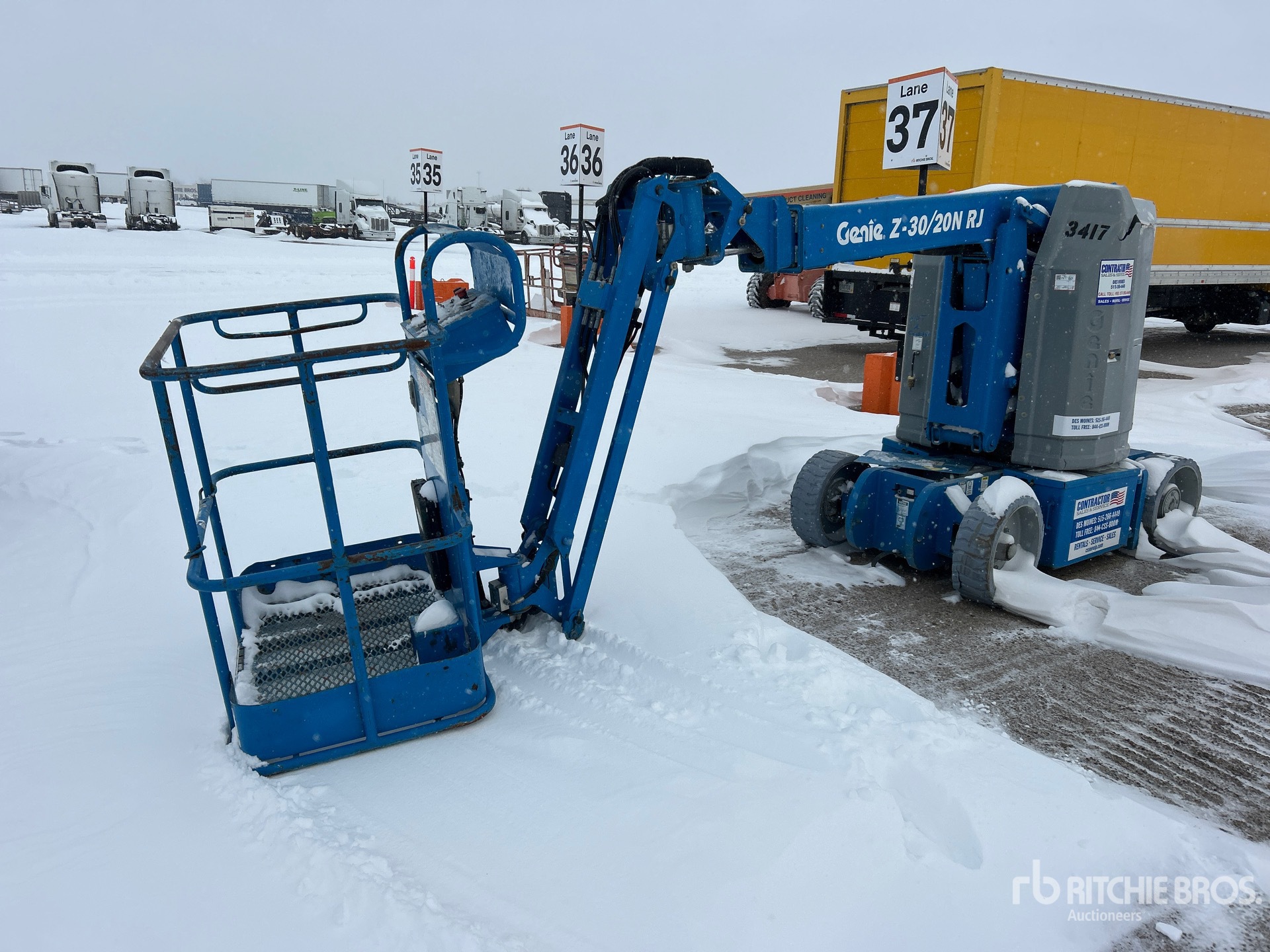 General Appearance with Picture, Left Front Corner