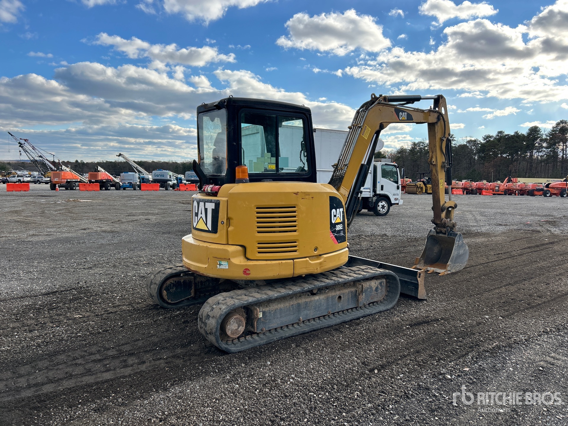 General Appearance with Bild, Ecke hinten rechts