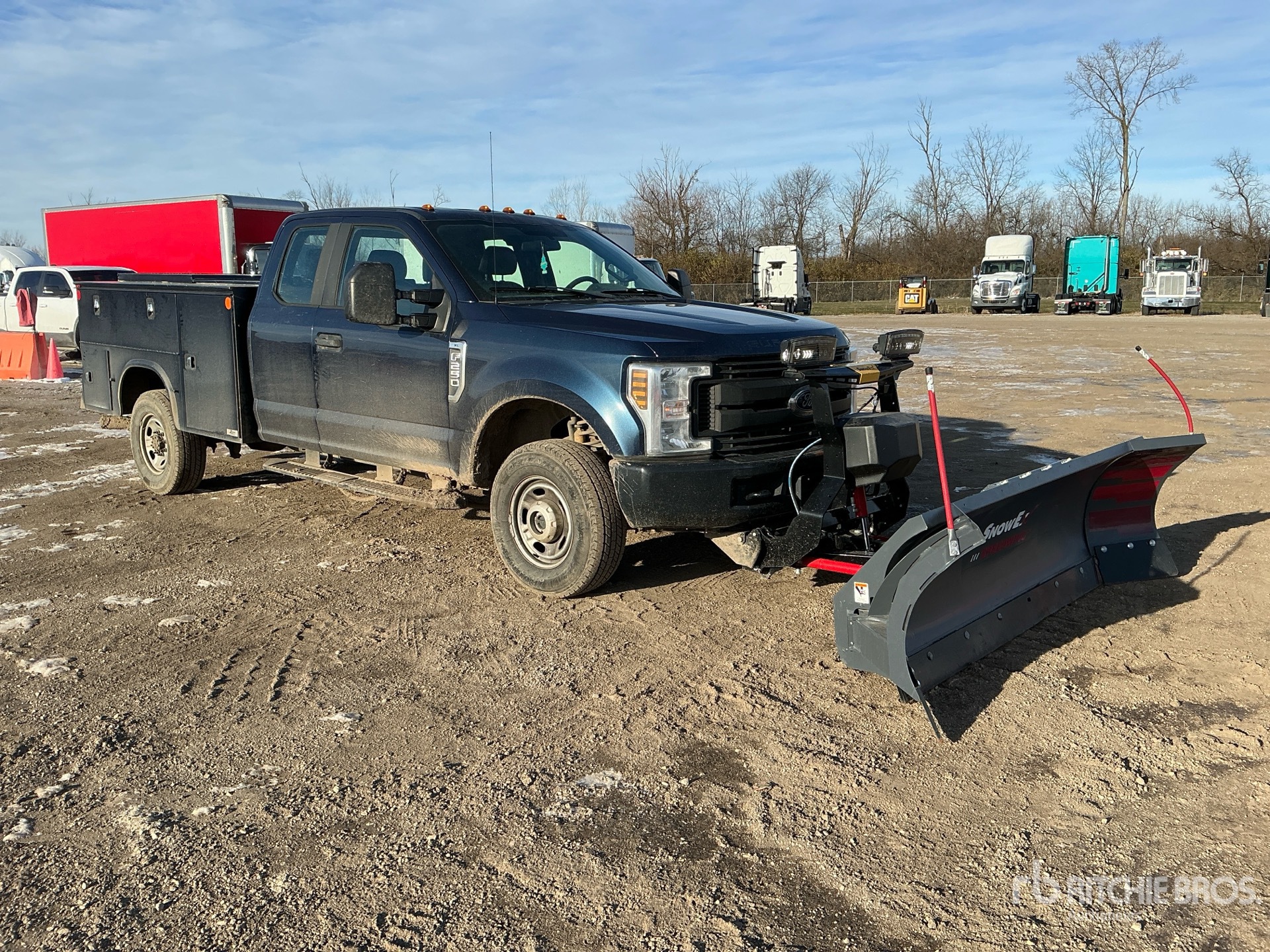 General Appearance with Bild, Ecke vorne rechts