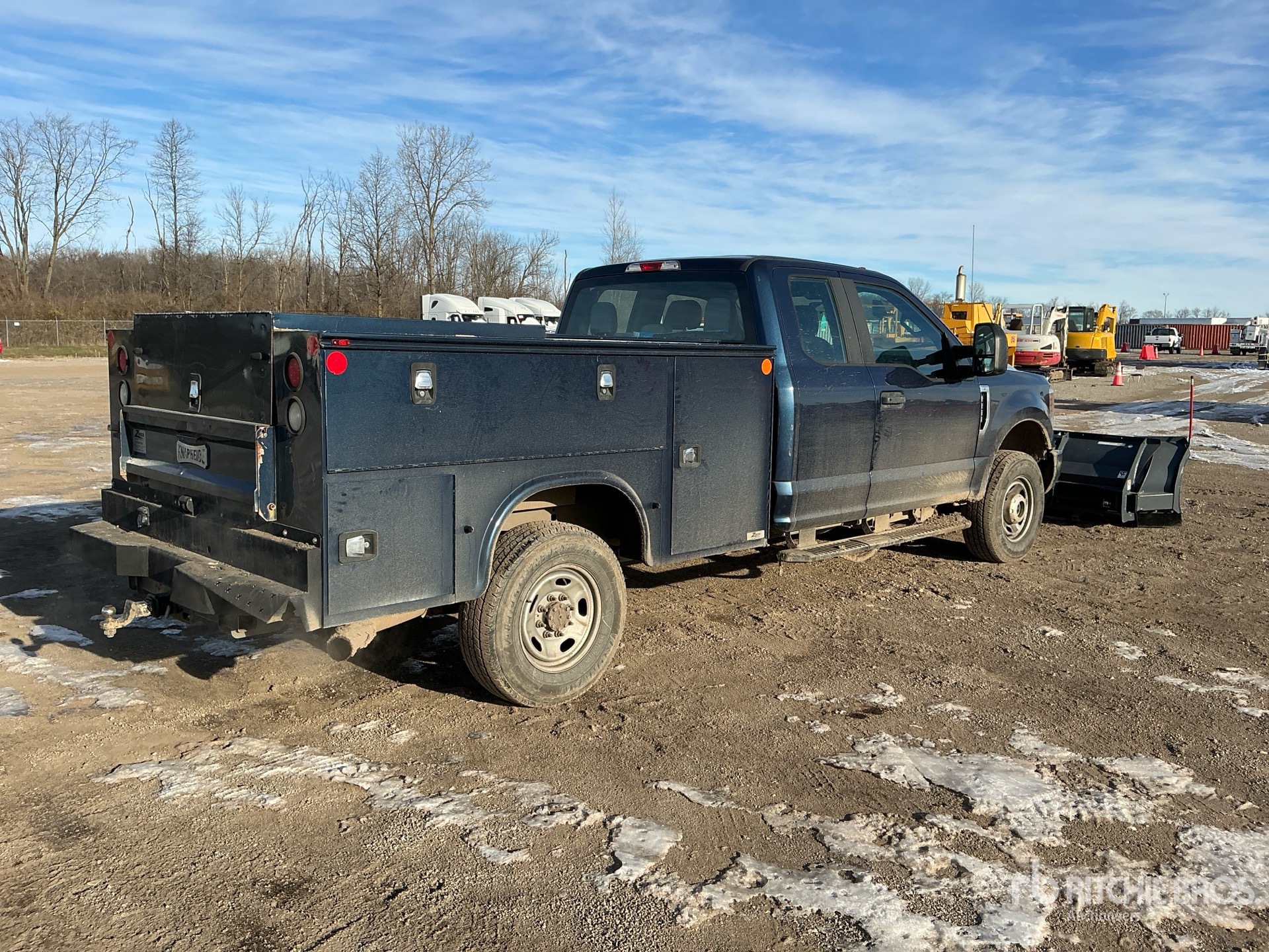 General Appearance with Bild, Ecke hinten rechts