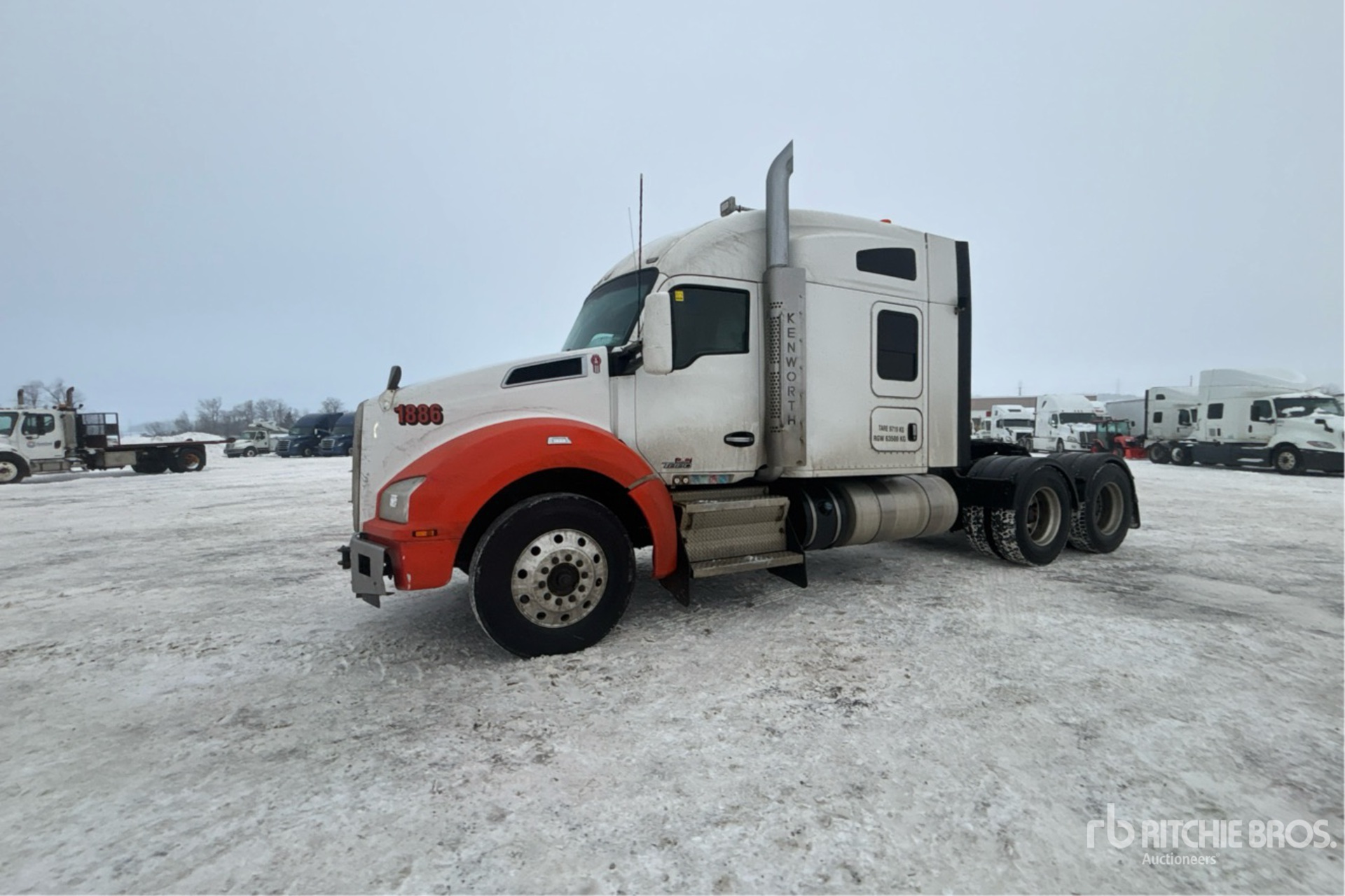 General Appearance with Picture, Left Front Corner