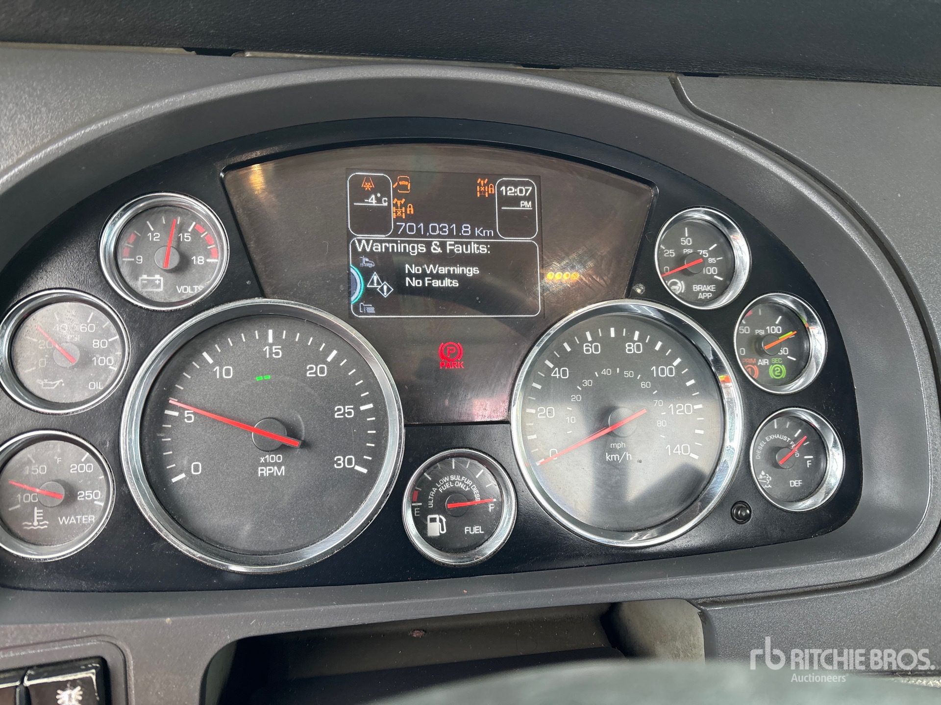 General Appearance with Hour Meter / Odometer