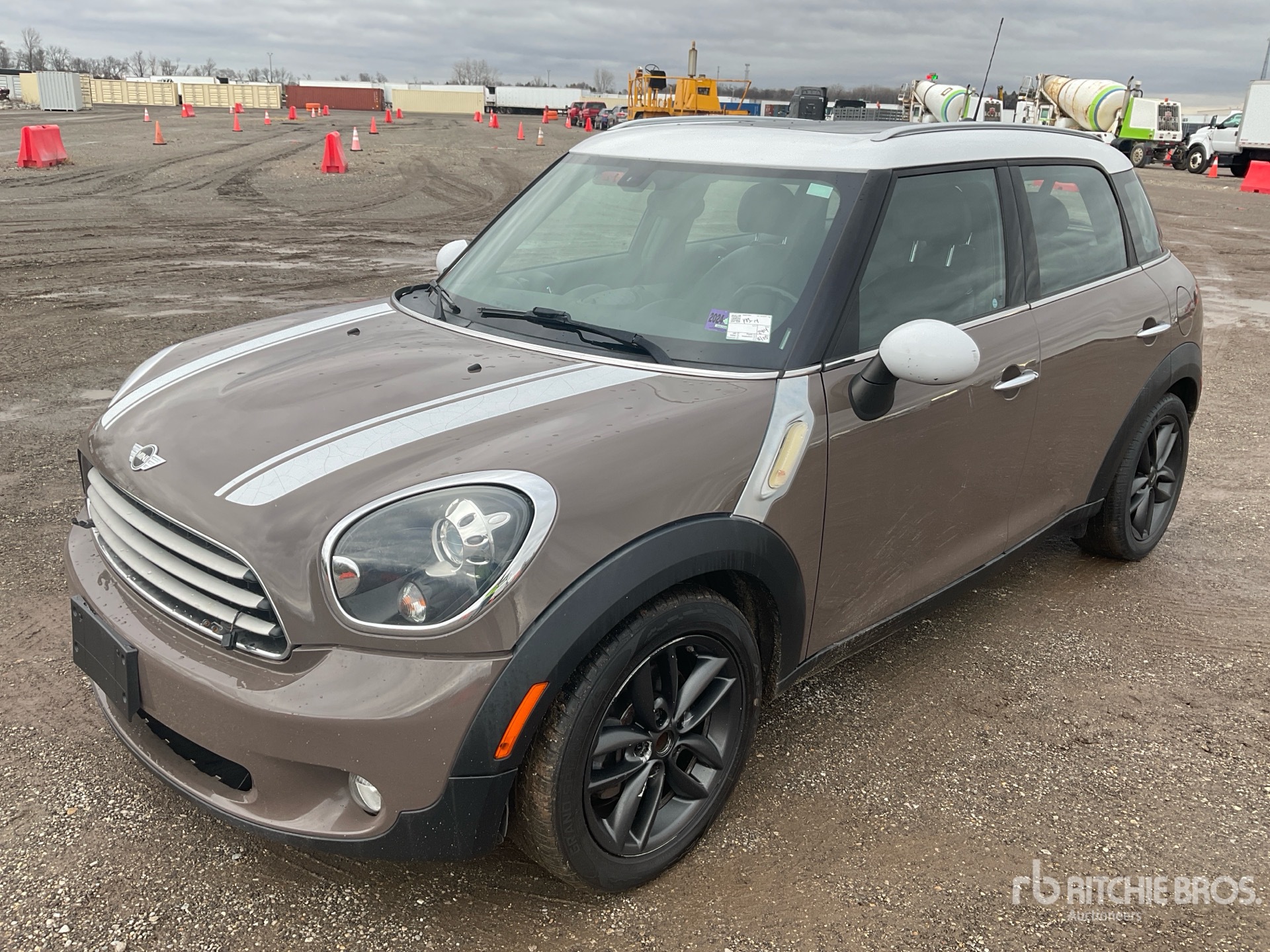 General Appearance with Picture, Left Front Corner