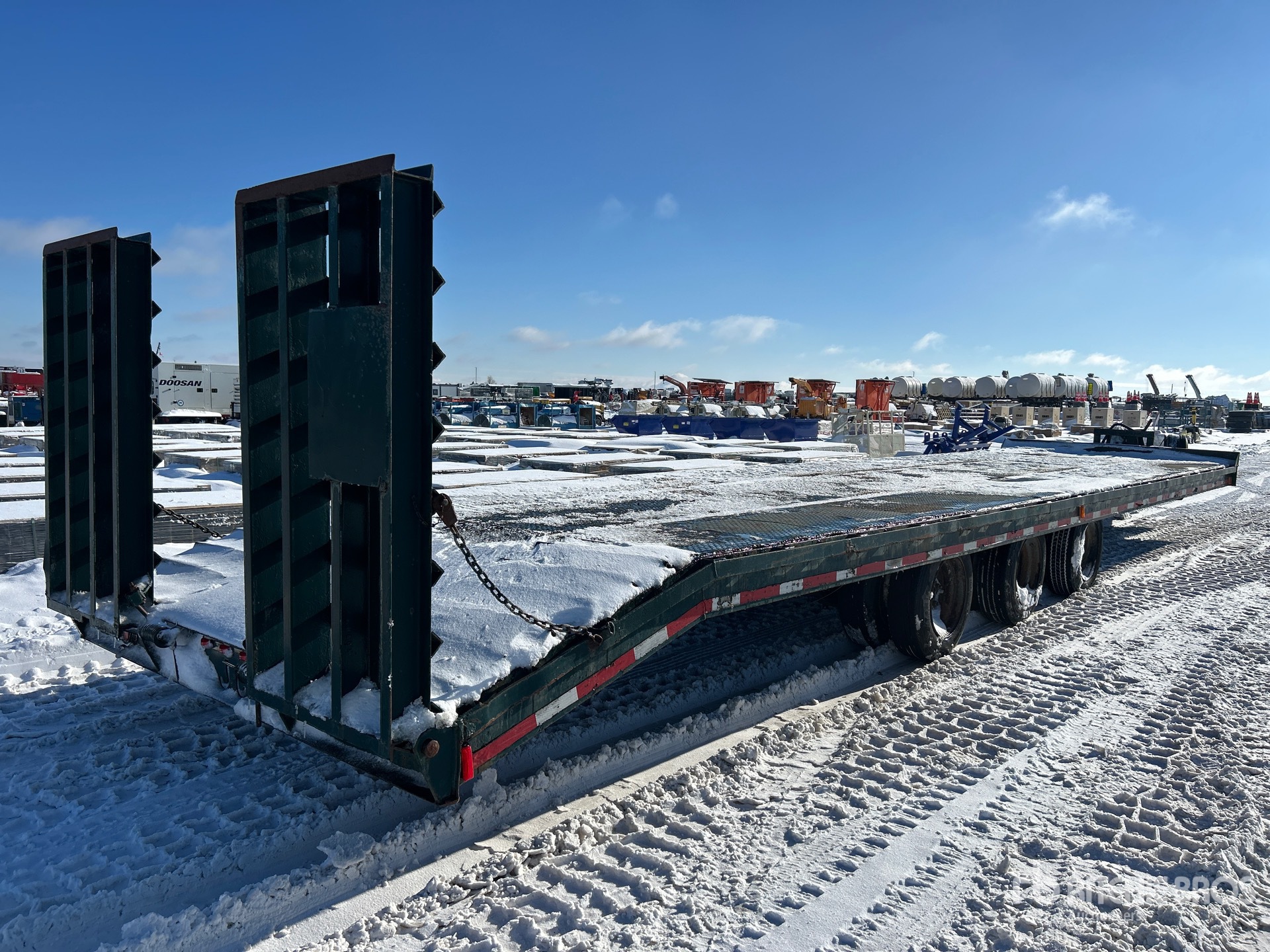 General Appearance with Imagen: esquina trasera derecha