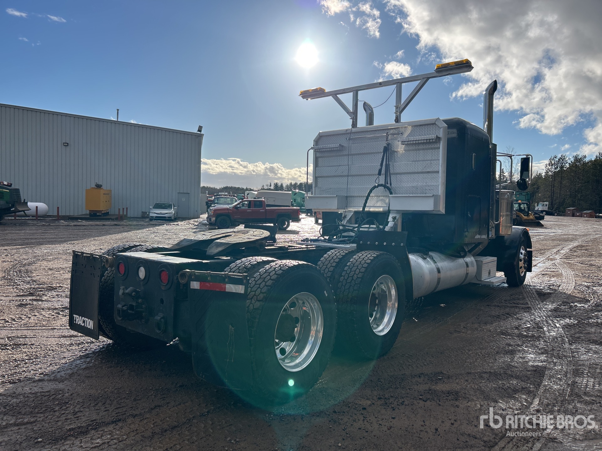 General Appearance with Image, coin arrière droit