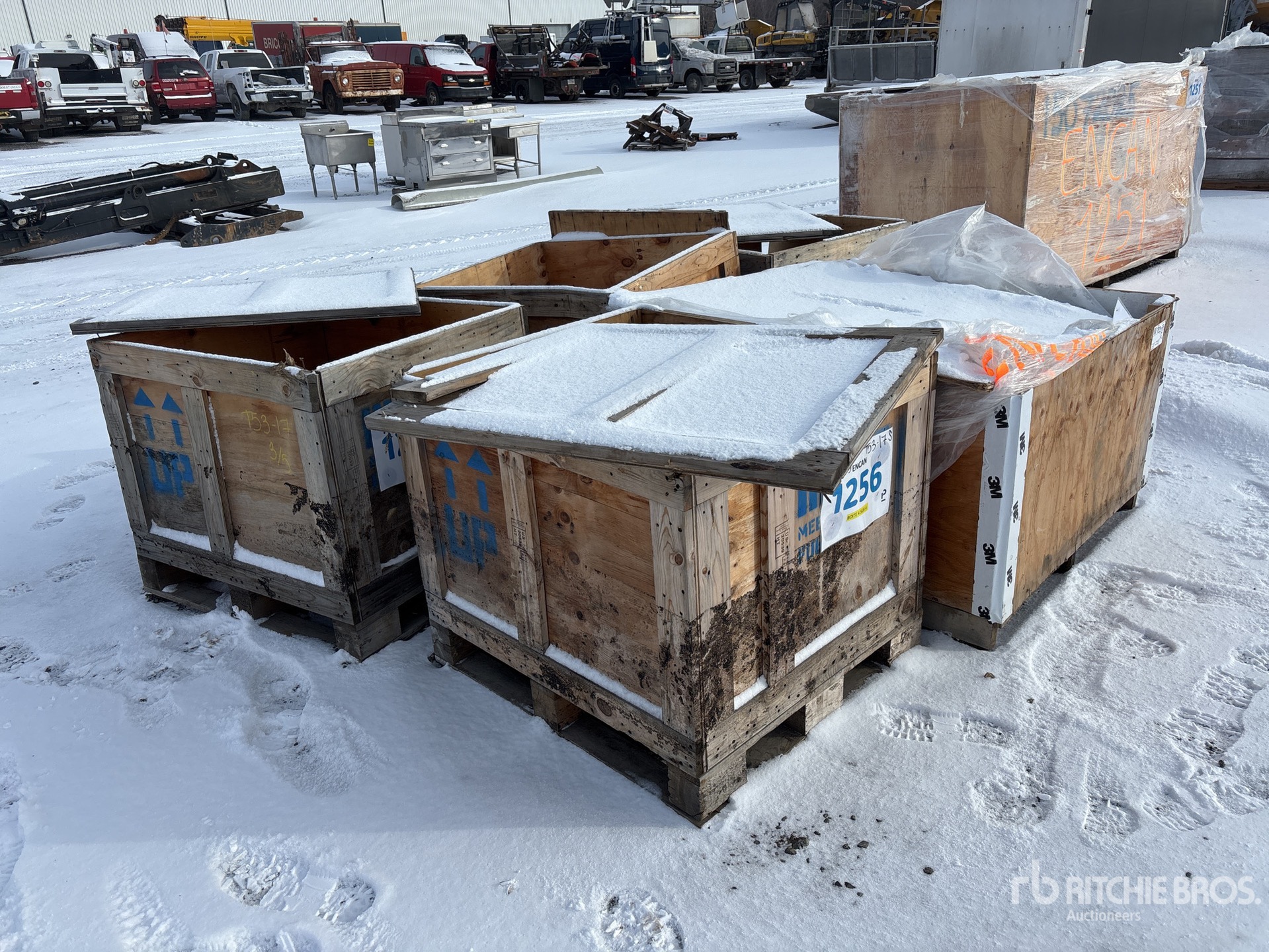 General Appearance with Bild, Ecke vorne rechts