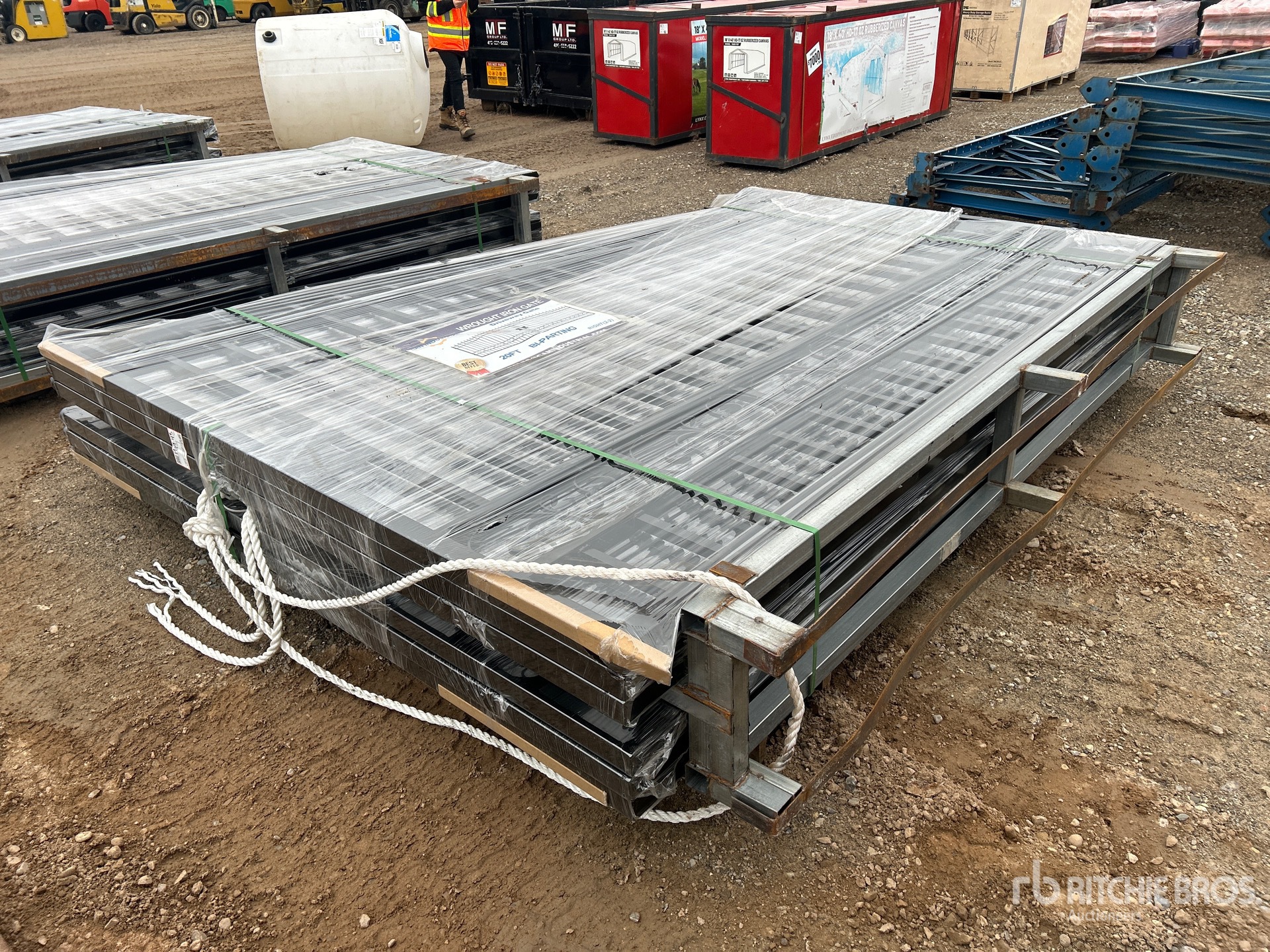 General Appearance with Foto, angolo posteriore sinistro