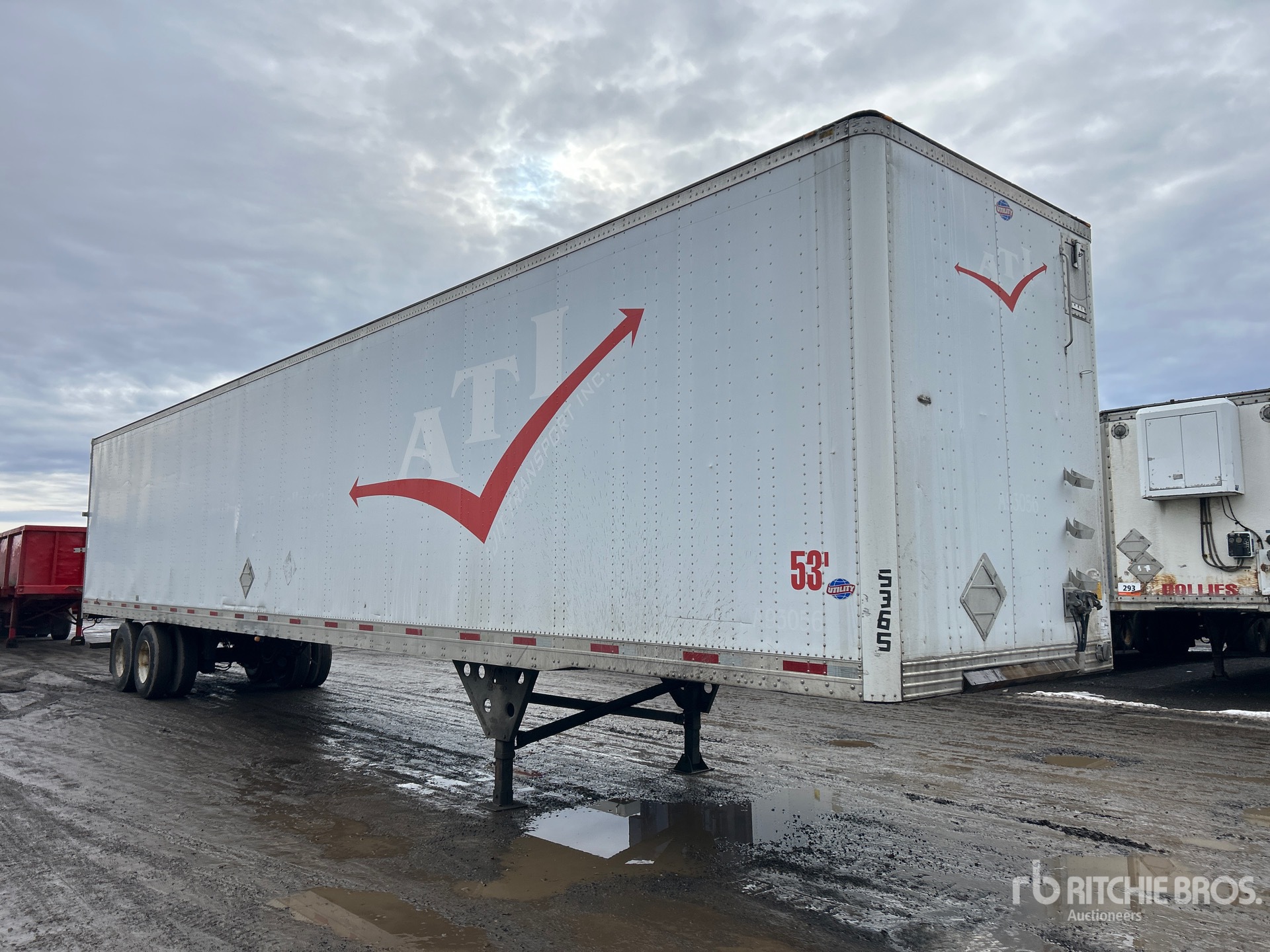 General Appearance with Bild, Ecke vorne rechts