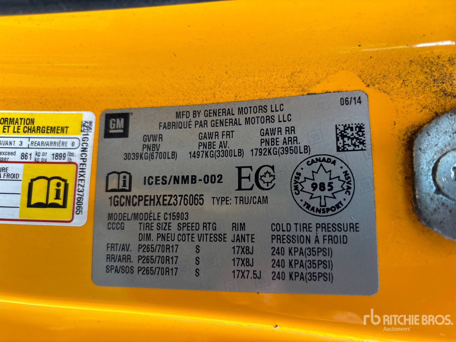 General Appearance with Serial Number / VIN