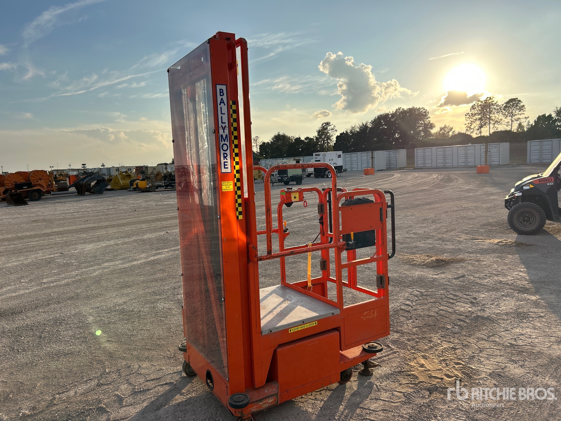 General Appearance with Picture, Left Front Corner