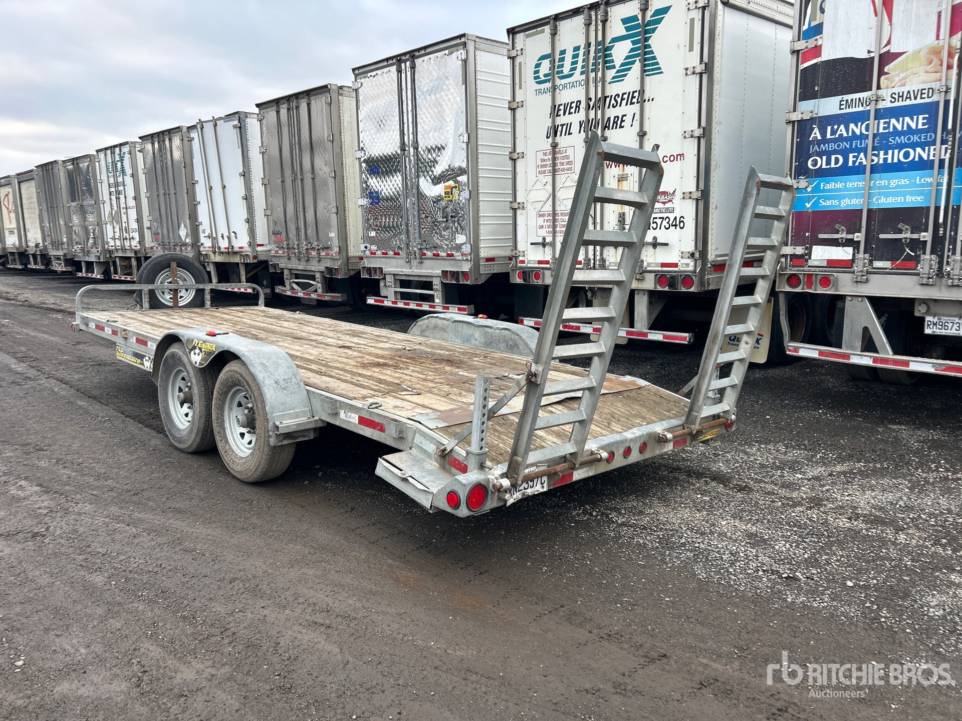 General Appearance with Bild, Ecke hinten links