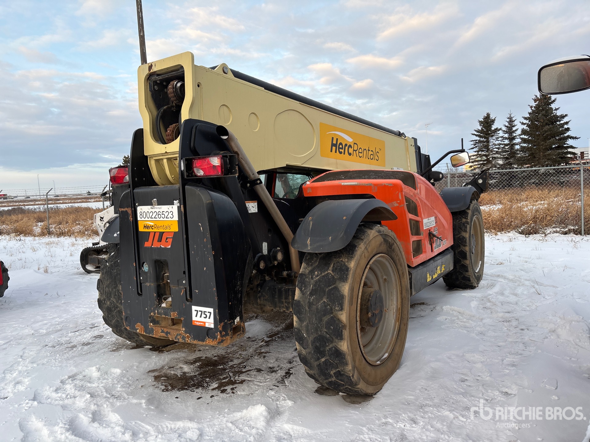 General Appearance with Imagen: esquina trasera derecha