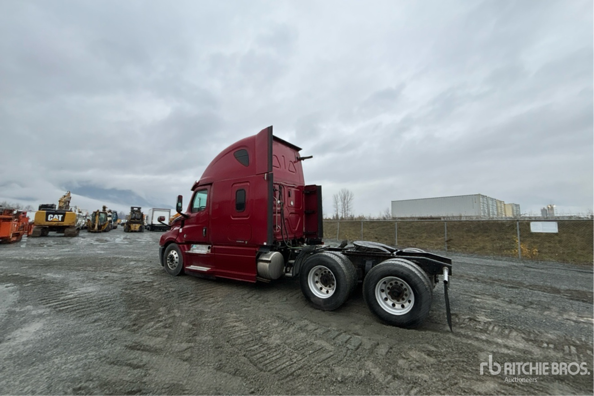 Aspect général with Image, coin arrière gauche