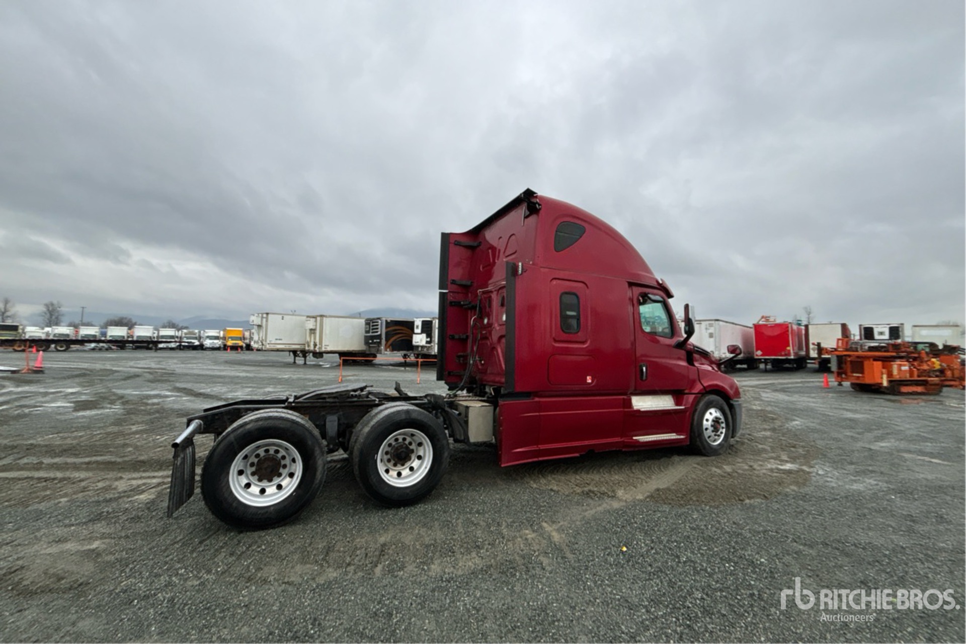 Aspect général with Image, coin arrière droit