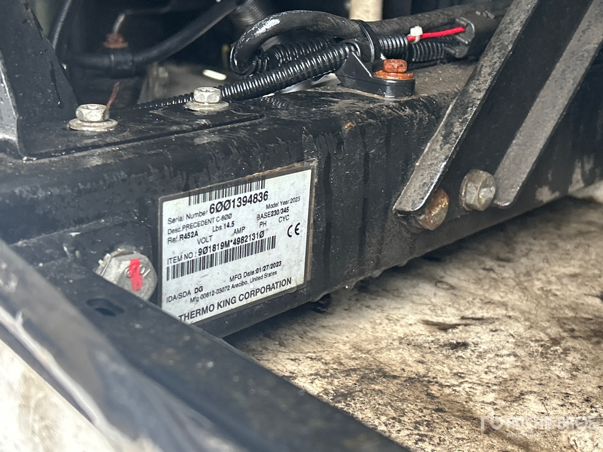 General Appearance with Refrigeration Unit Serial Number