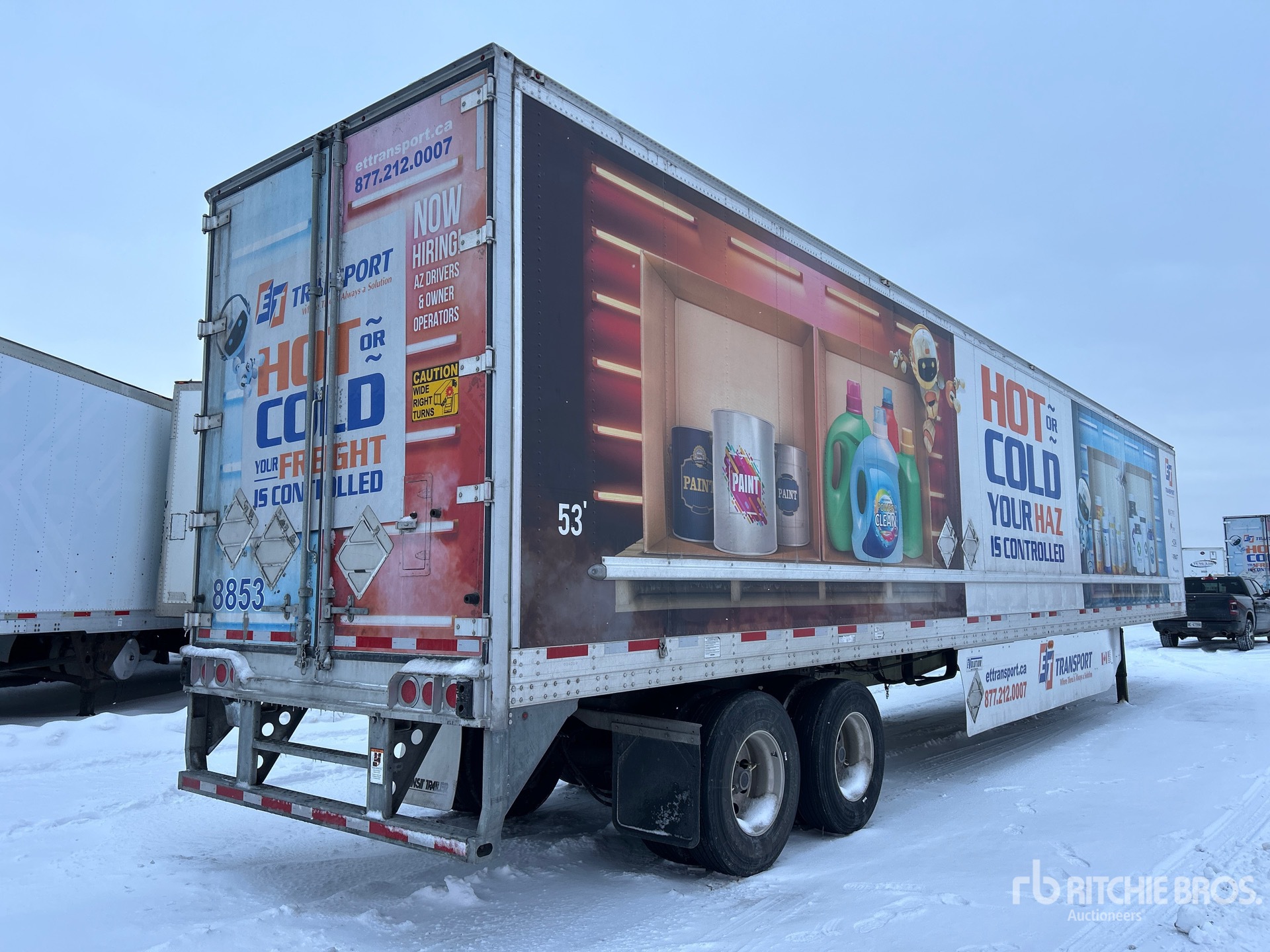 Aspect général with Image, coin arrière droit