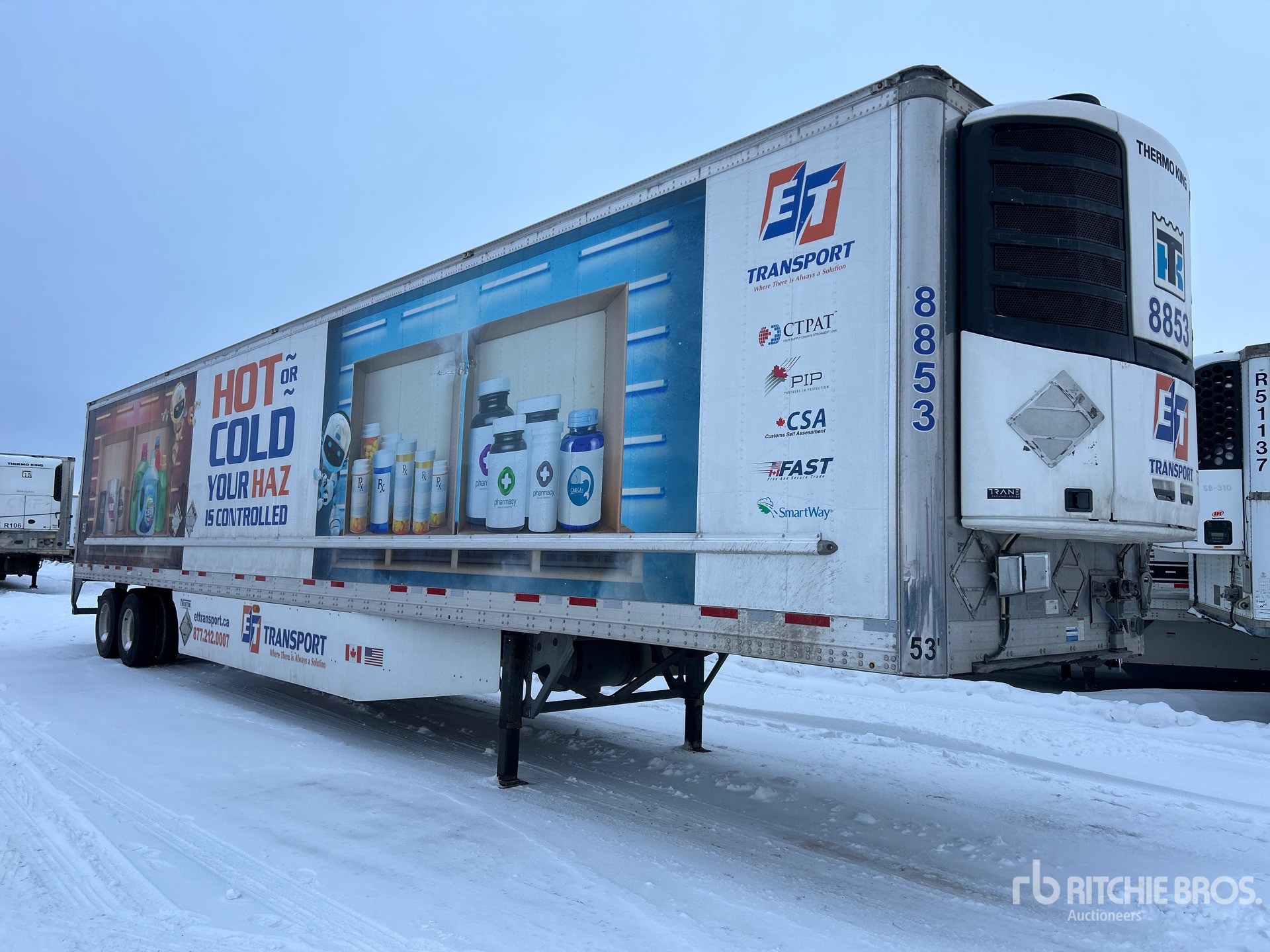 Aspect général with Image, coin avant droit