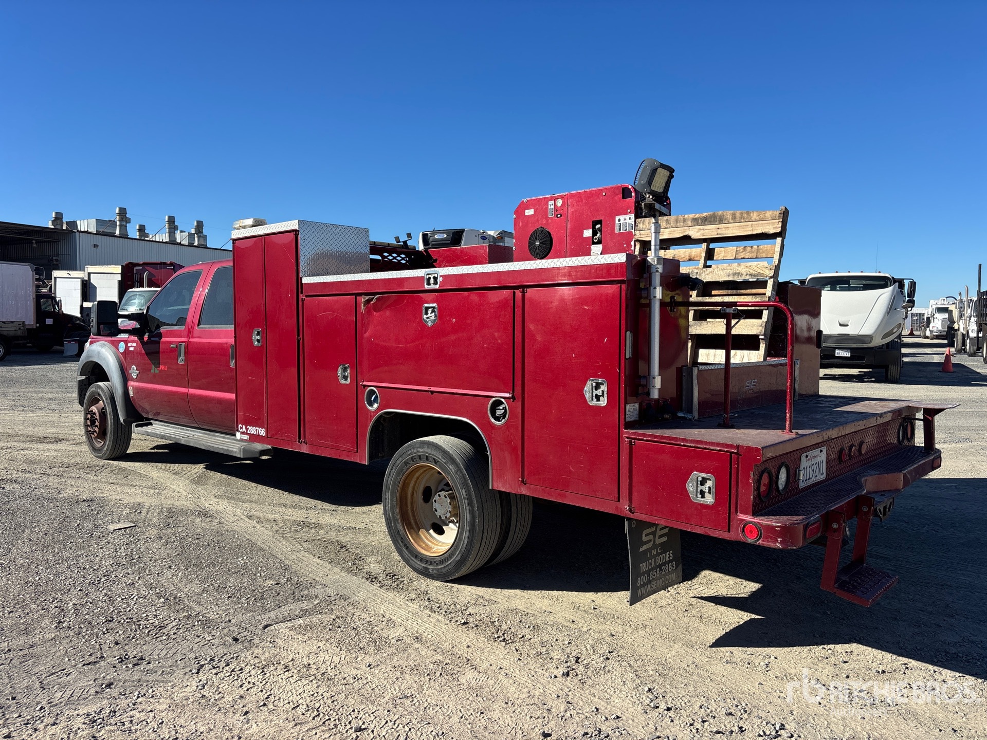 General Appearance with Picture, Left Rear Corner