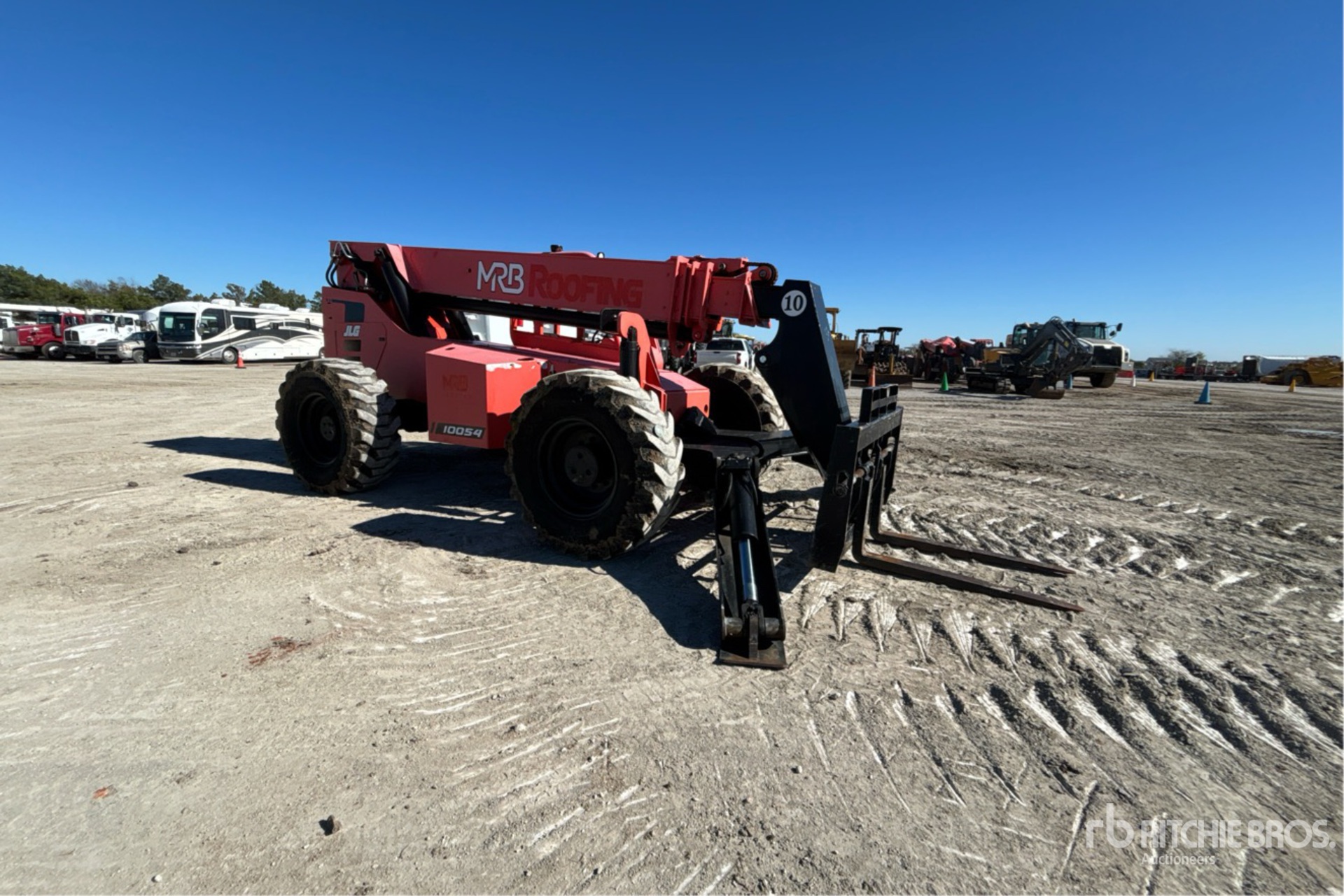 General Appearance with Picture, Right Front Corner